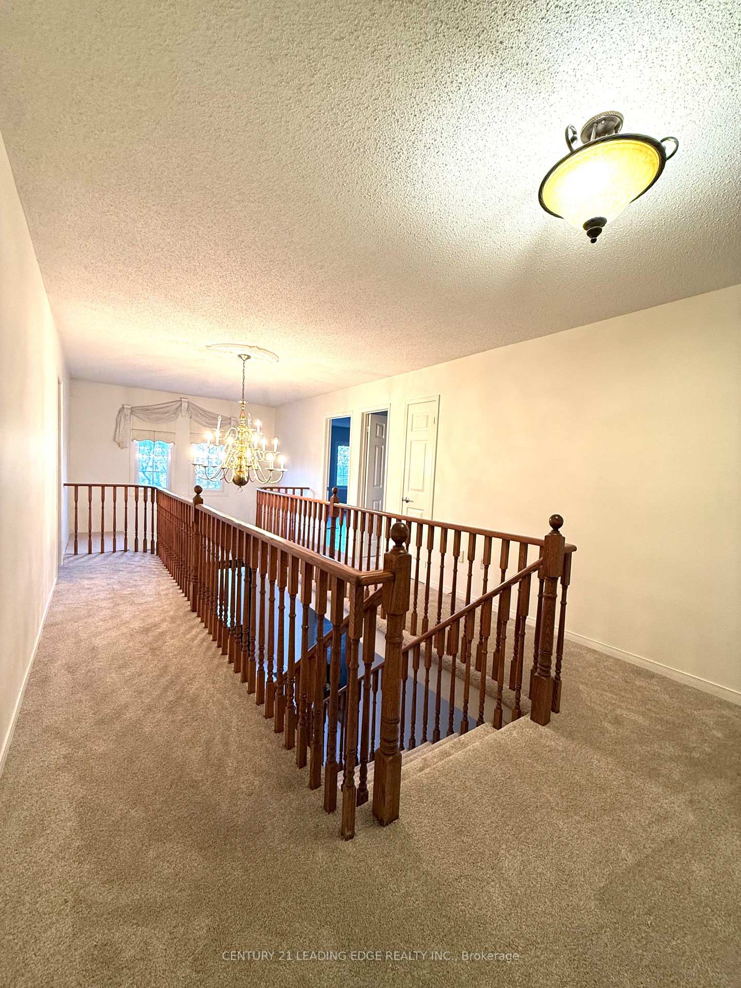 Photo 8 of 492 Palmtree Crescent, Oshawa, Eastdale — HOMEH