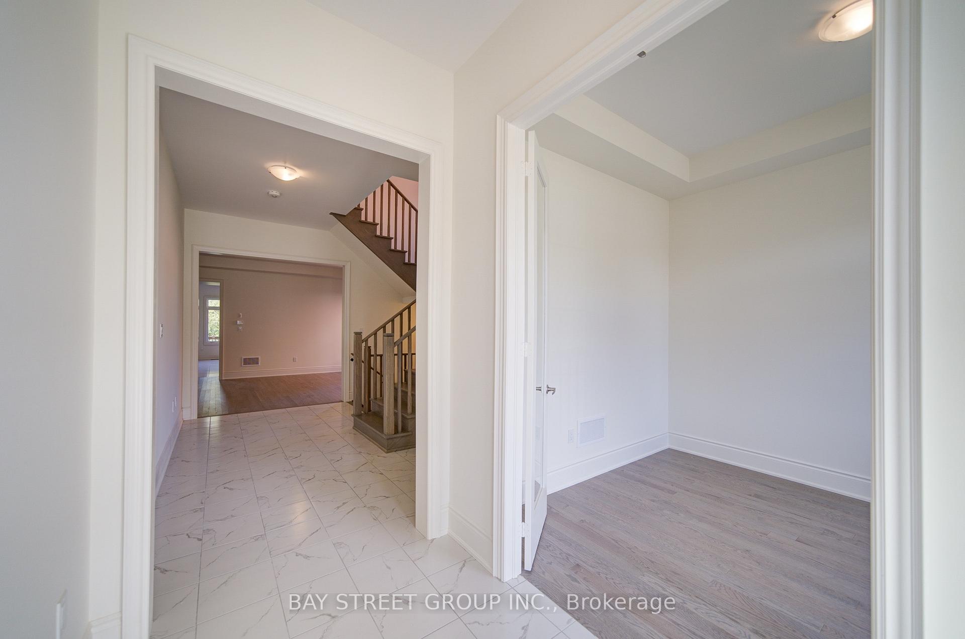 Photo 11 of 18 Art Leech Drive, Richmond Hill, Rural Richmond Hill — HOMEH