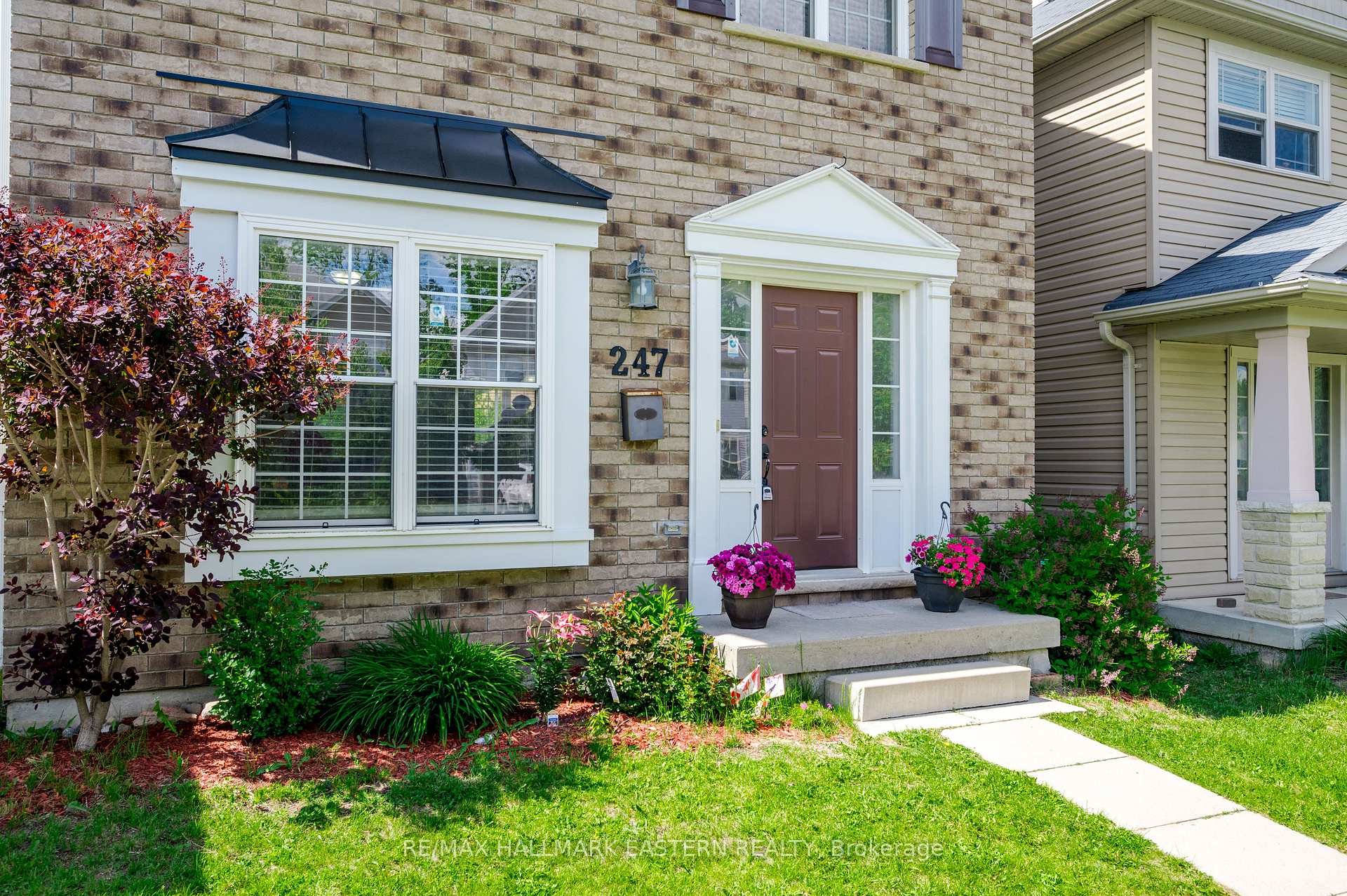 Photo 6 of 247 Bowen Drive, Peterborough, Northcrest Ward 5 — HOMEH