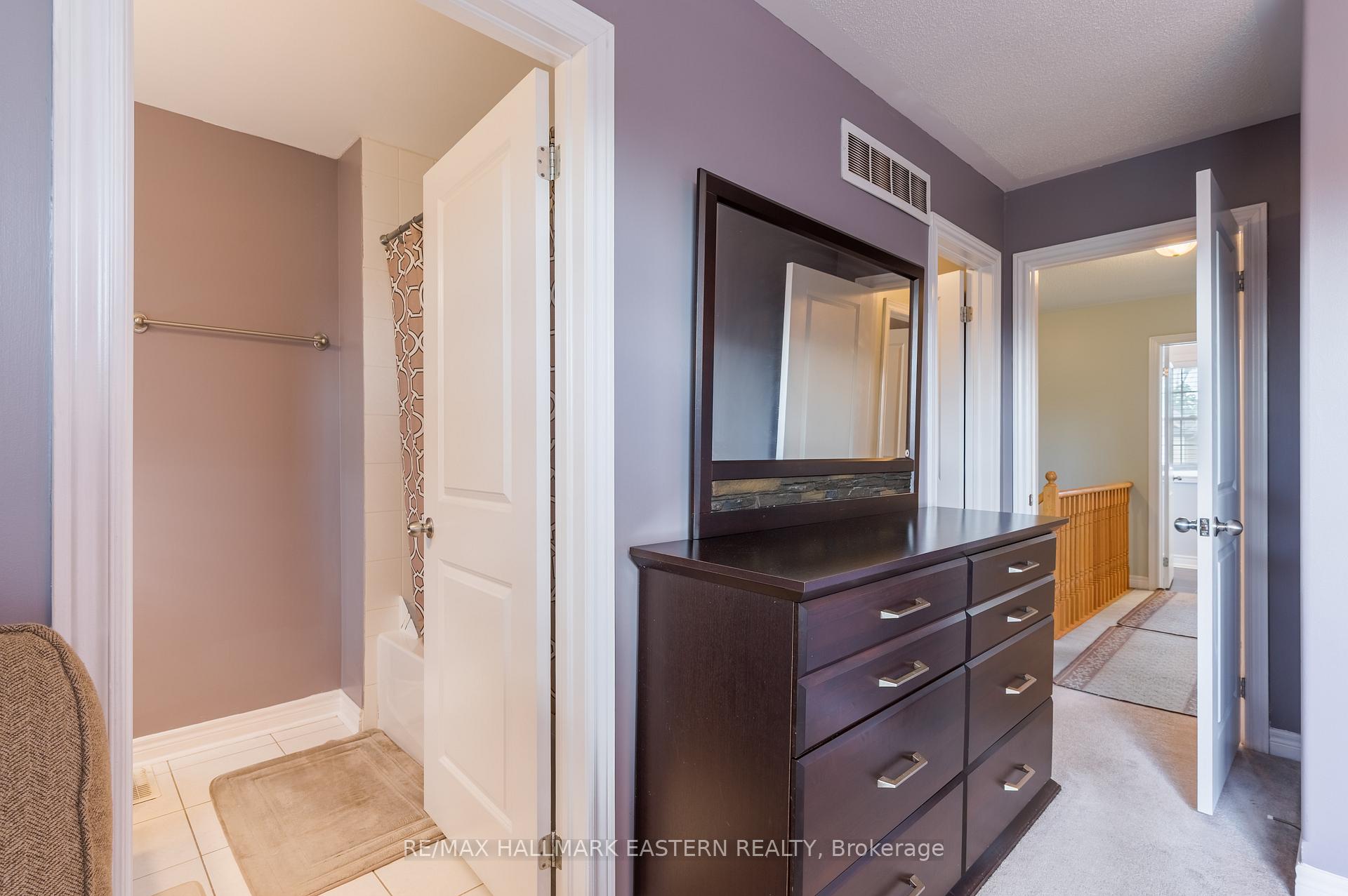 Photo 28 of 247 Bowen Drive, Peterborough, Northcrest Ward 5 — HOMEH