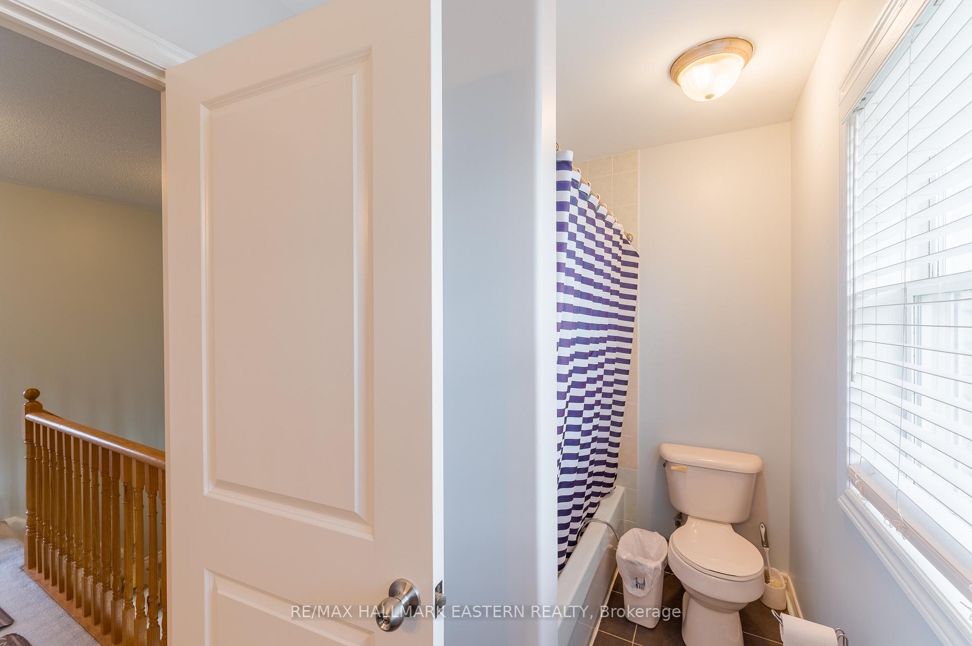 Photo 34 of 247 Bowen Drive, Peterborough, Northcrest Ward 5 — HOMEH