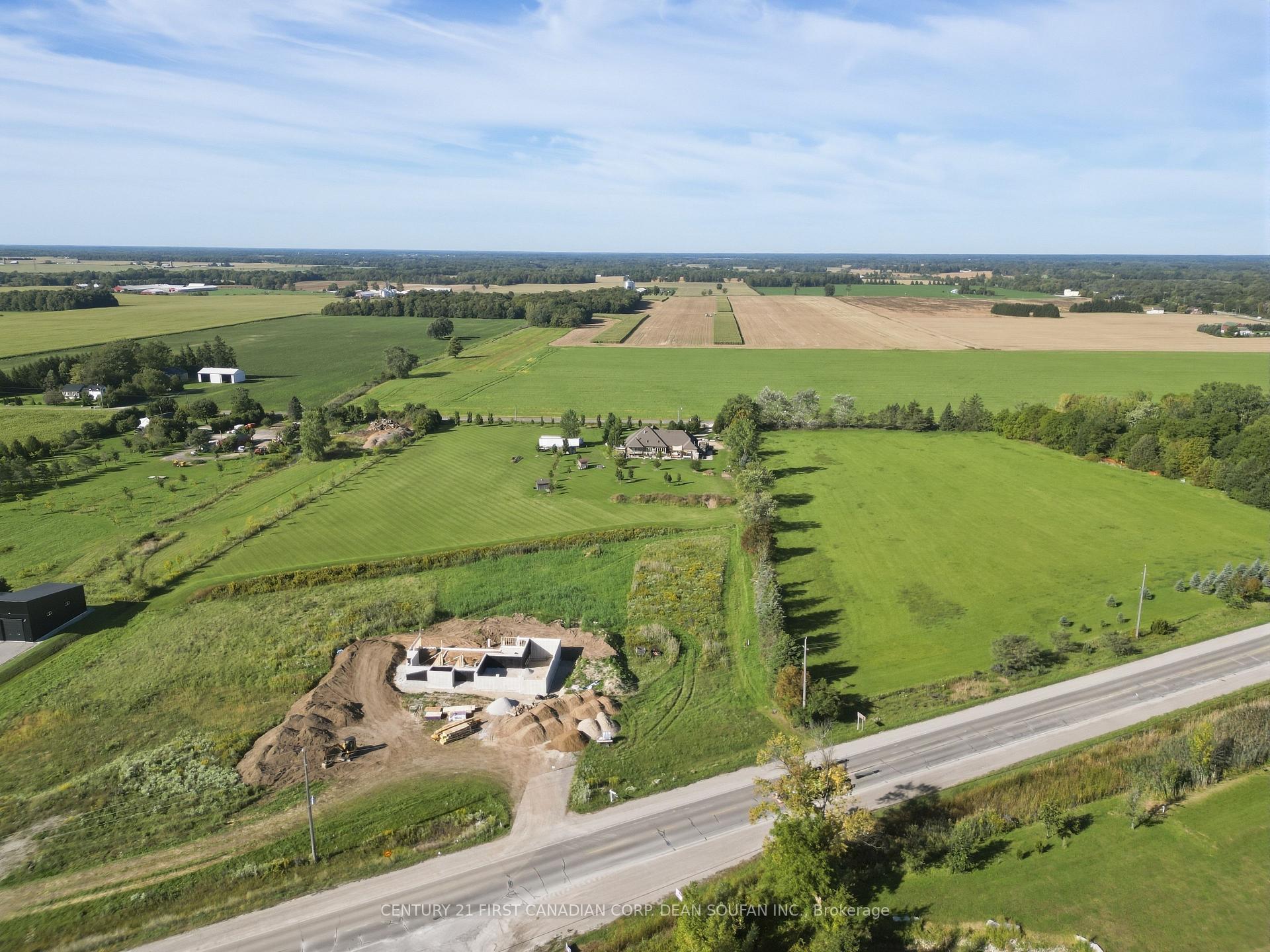 Photo 4 of 8473 Longwoods Road, London, South MM — HOMEH