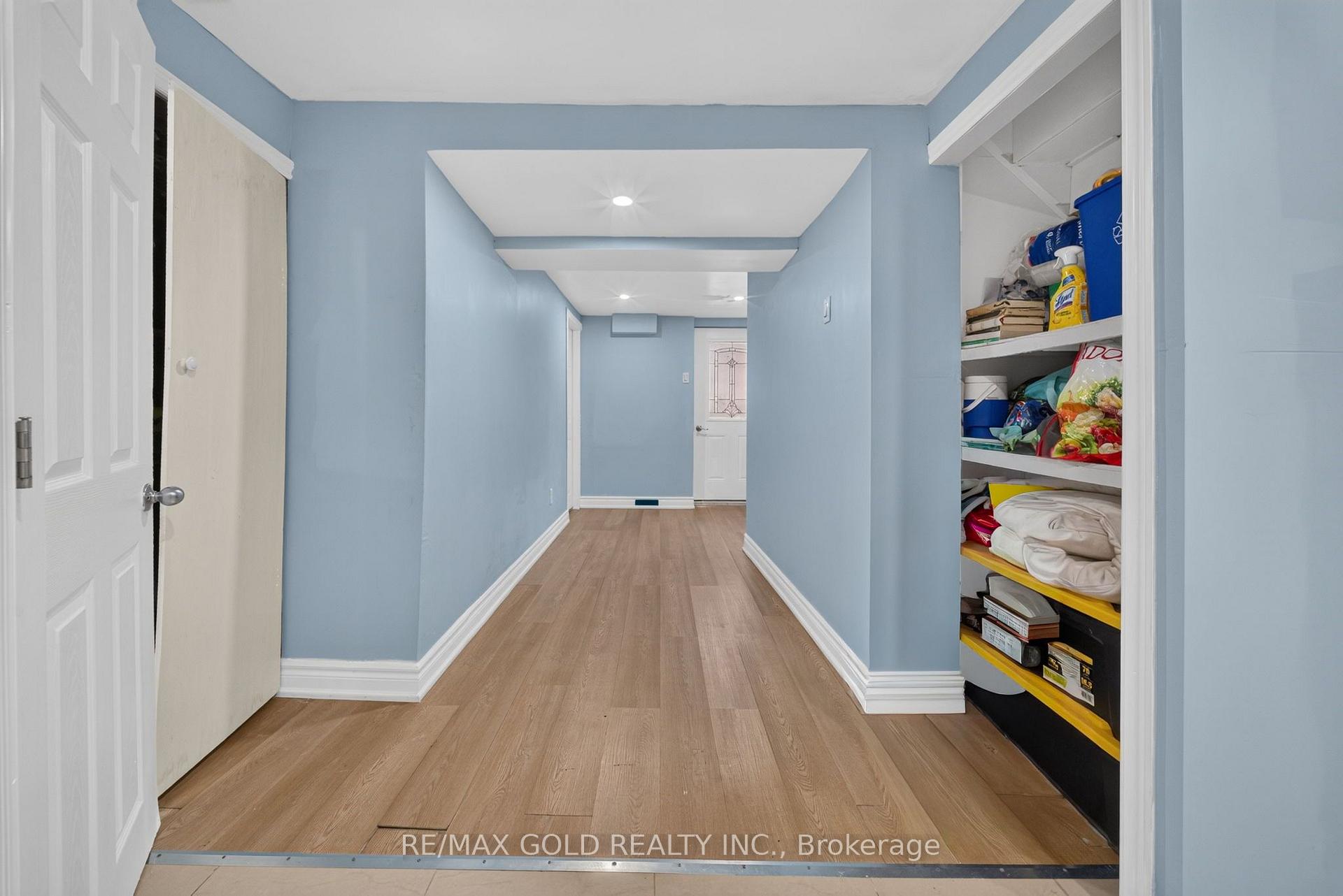 Photo 31 of 64 Drake Boulevard, Brampton, Southgate — HOMEH