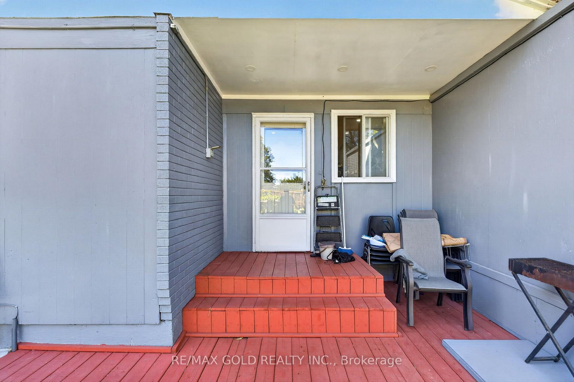 Photo 40 of 64 Drake Boulevard, Brampton, Southgate — HOMEH