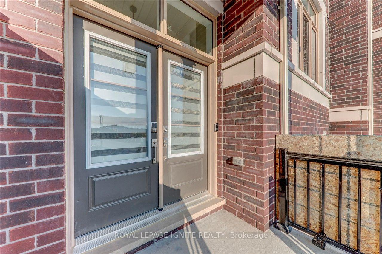 Photo 2 of 2815 Albatross Way, Pickering, Rural Pickering — HOMEH