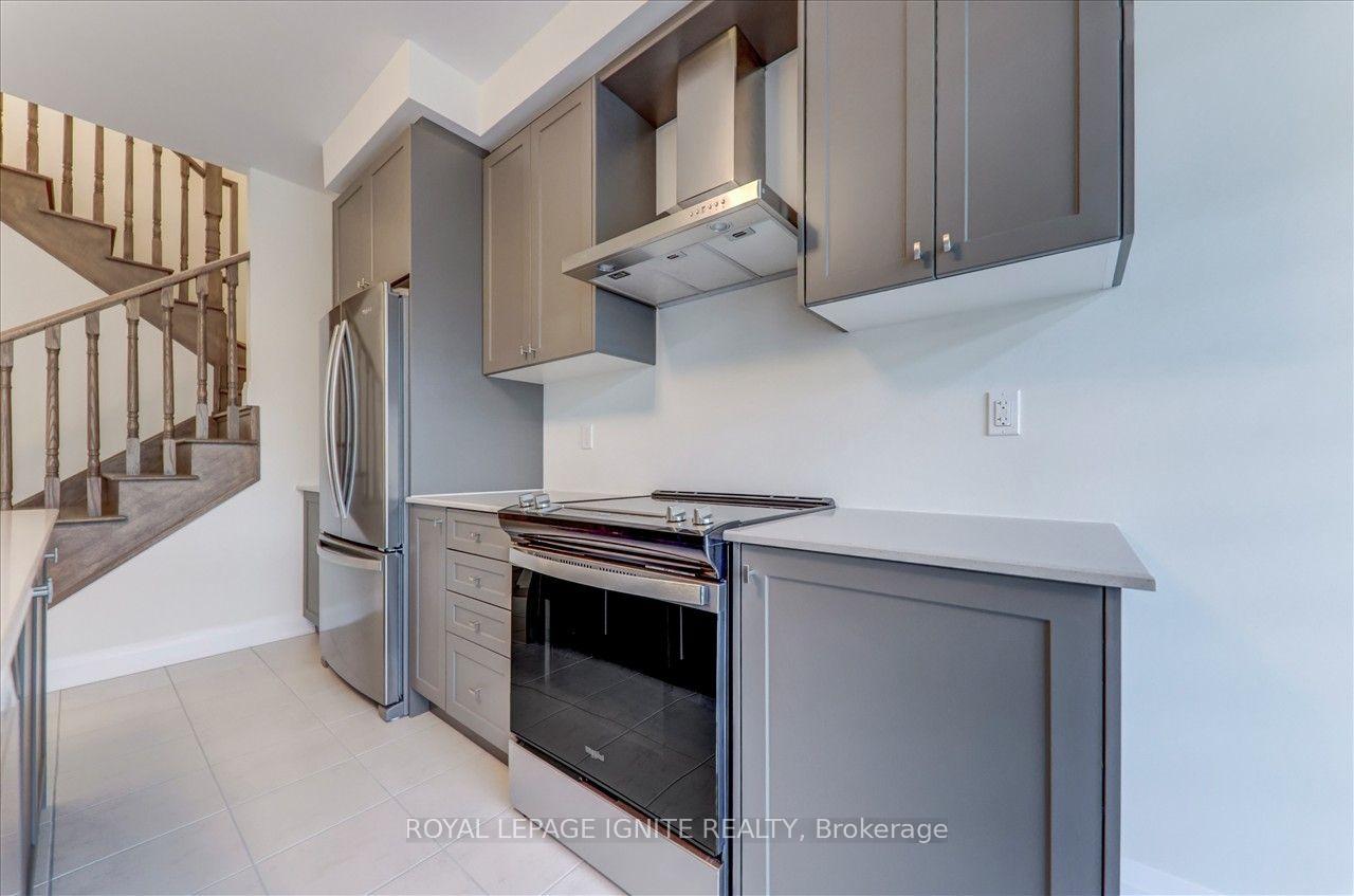 Photo 11 of 2815 Albatross Way, Pickering, Rural Pickering — HOMEH