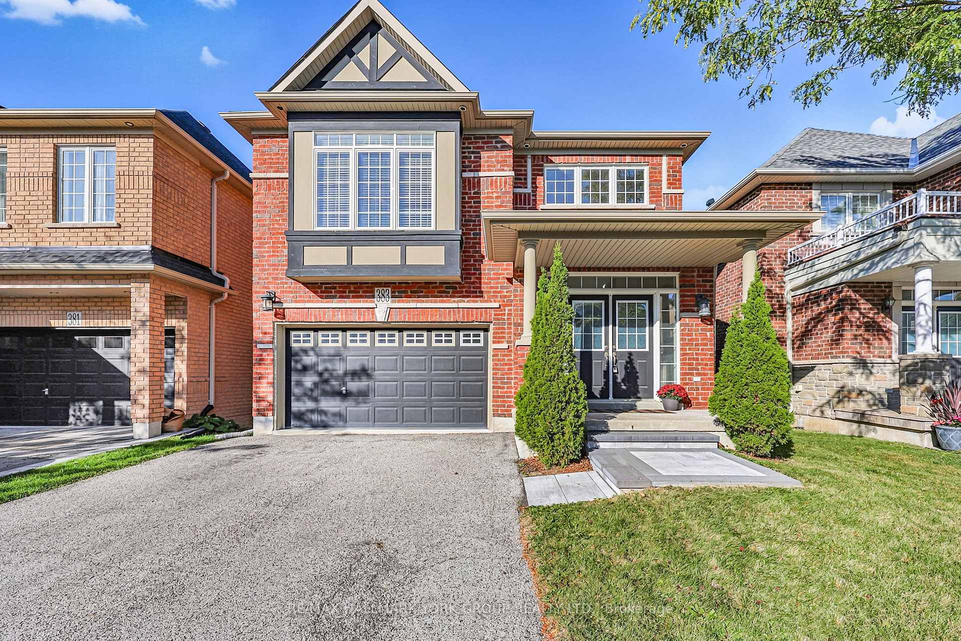 Photo 2 of 383 Gilpin Drive, Newmarket, Woodland Hill — HOMEH