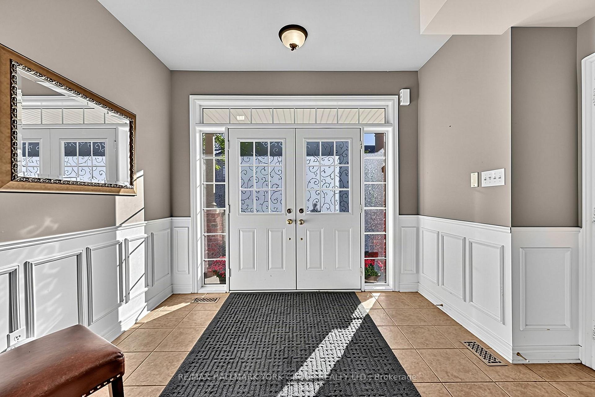 Photo 4 of 383 Gilpin Drive, Newmarket, Woodland Hill — HOMEH