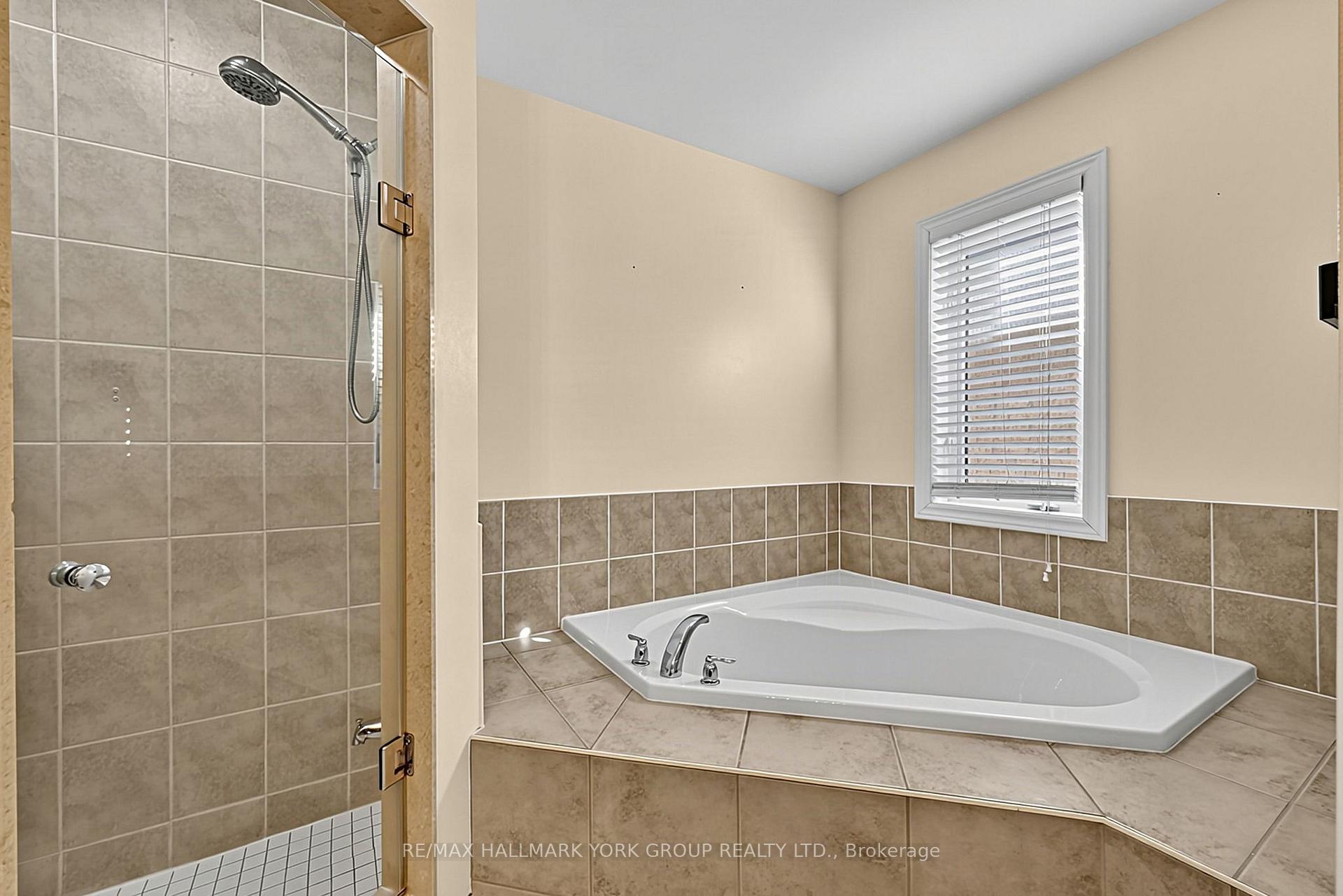 Photo 19 of 383 Gilpin Drive, Newmarket, Woodland Hill — HOMEH