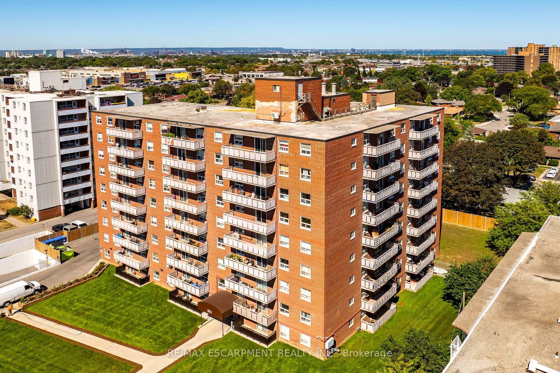 Photo 2 of Unit 604, 851 Queenston Road, Hamilton, Riverdale — HOMEH