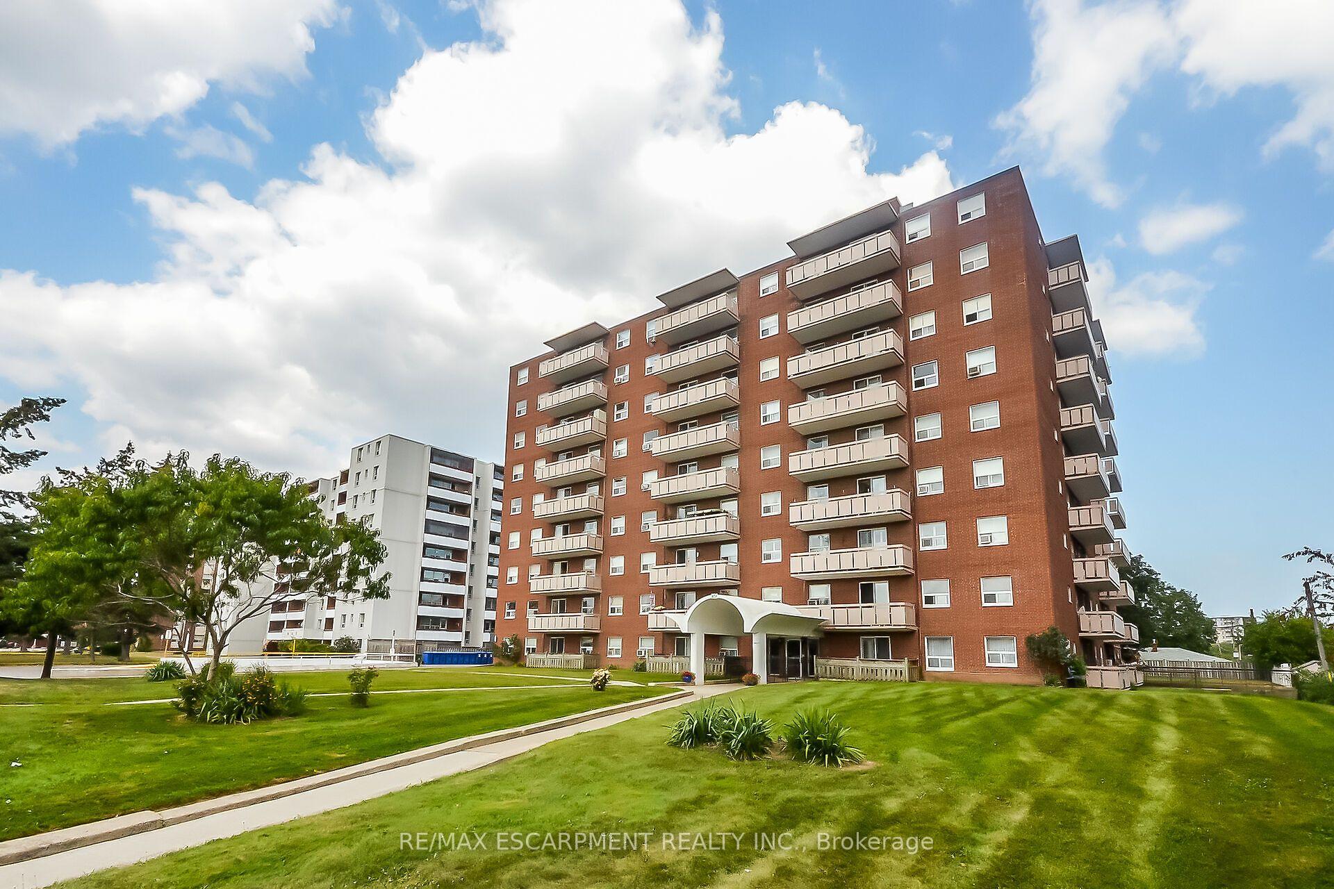 Photo 4 of Unit 604, 851 Queenston Road, Hamilton, Riverdale — HOMEH