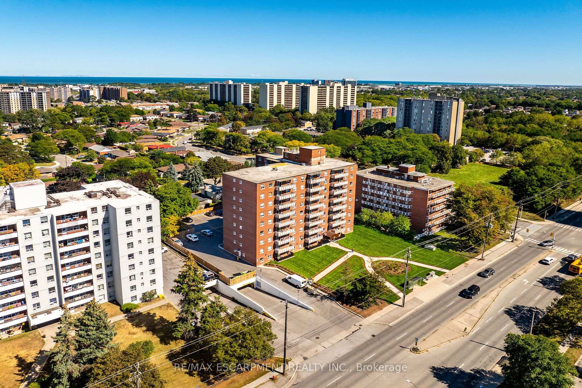 Photo 5 of Unit 604, 851 Queenston Road, Hamilton, Riverdale — HOMEH