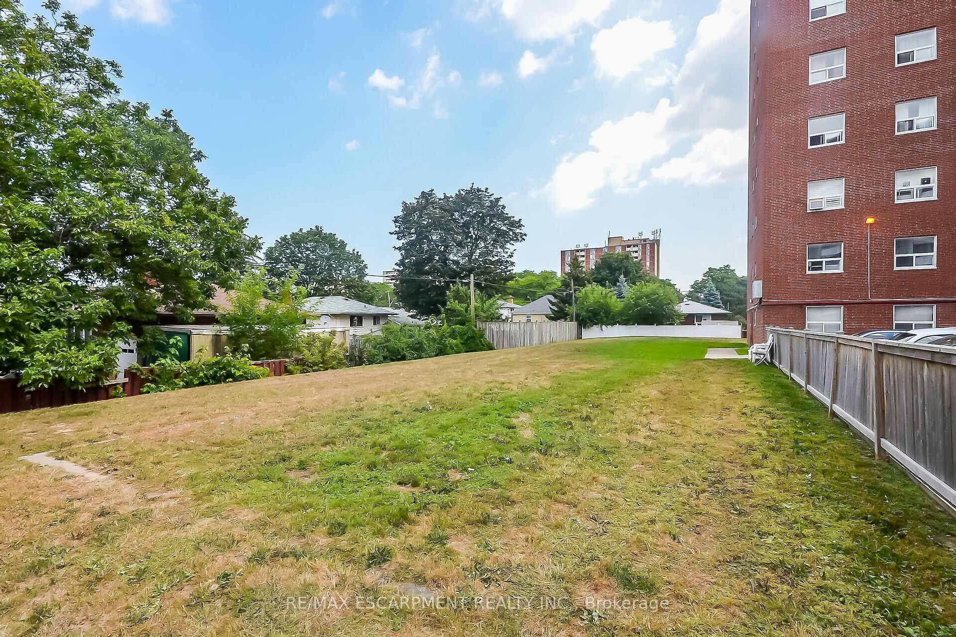 Photo 44 of Unit 604, 851 Queenston Road, Hamilton, Riverdale — HOMEH