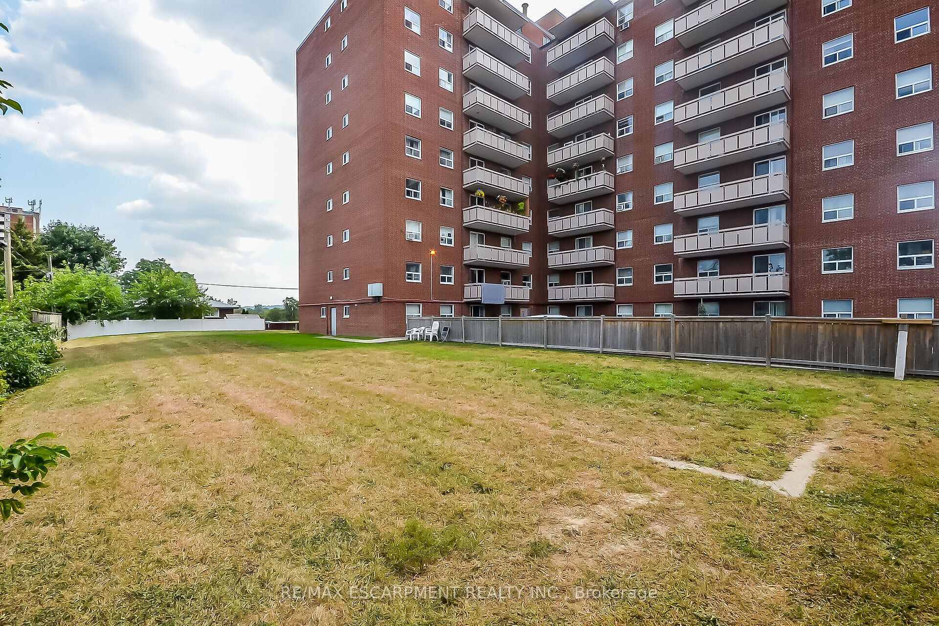 Photo 45 of Unit 604, 851 Queenston Road, Hamilton, Riverdale — HOMEH
