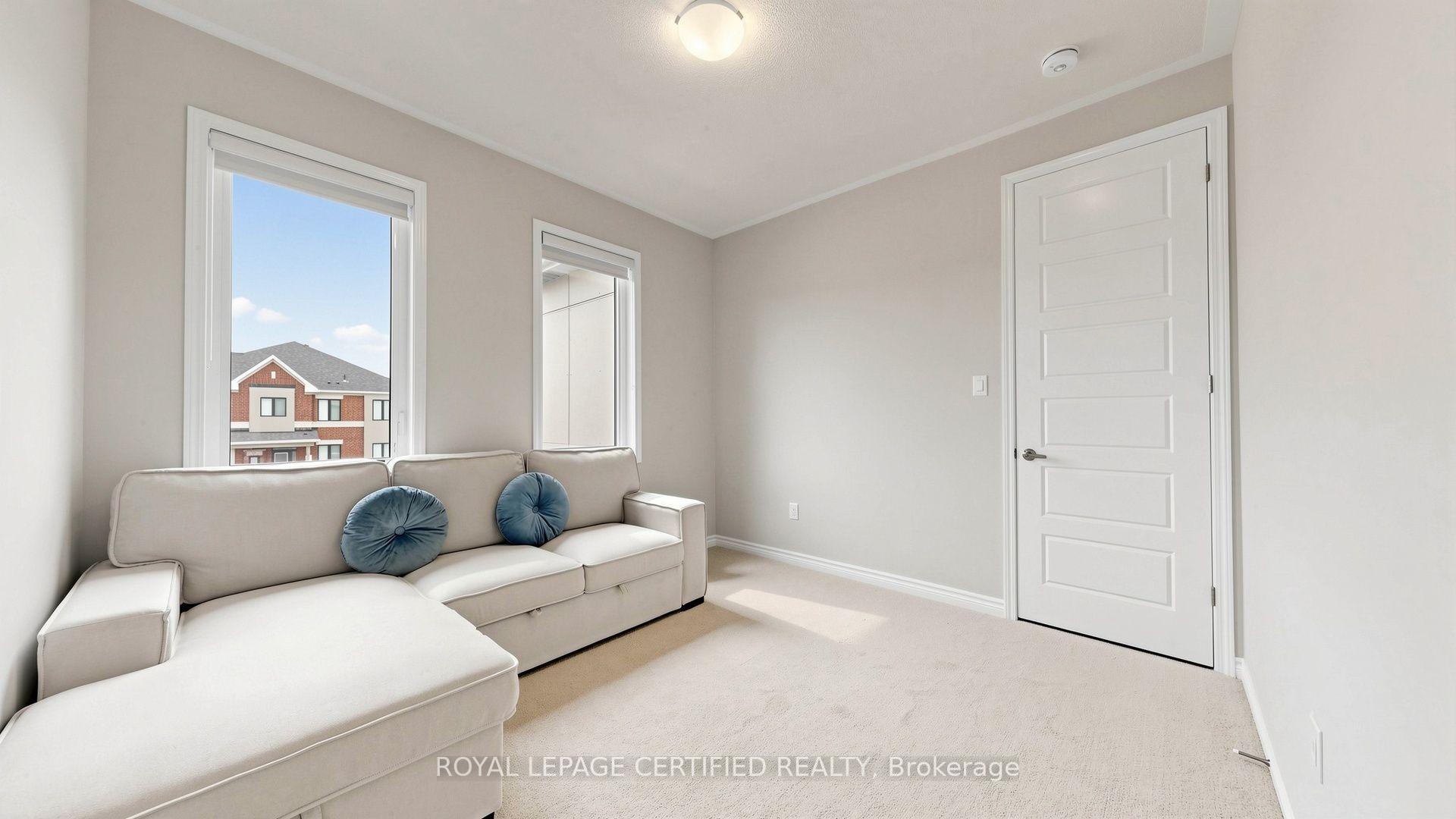 Photo 35 of 1519 Whitlock Avenue, Milton, Bowes — HOMEH