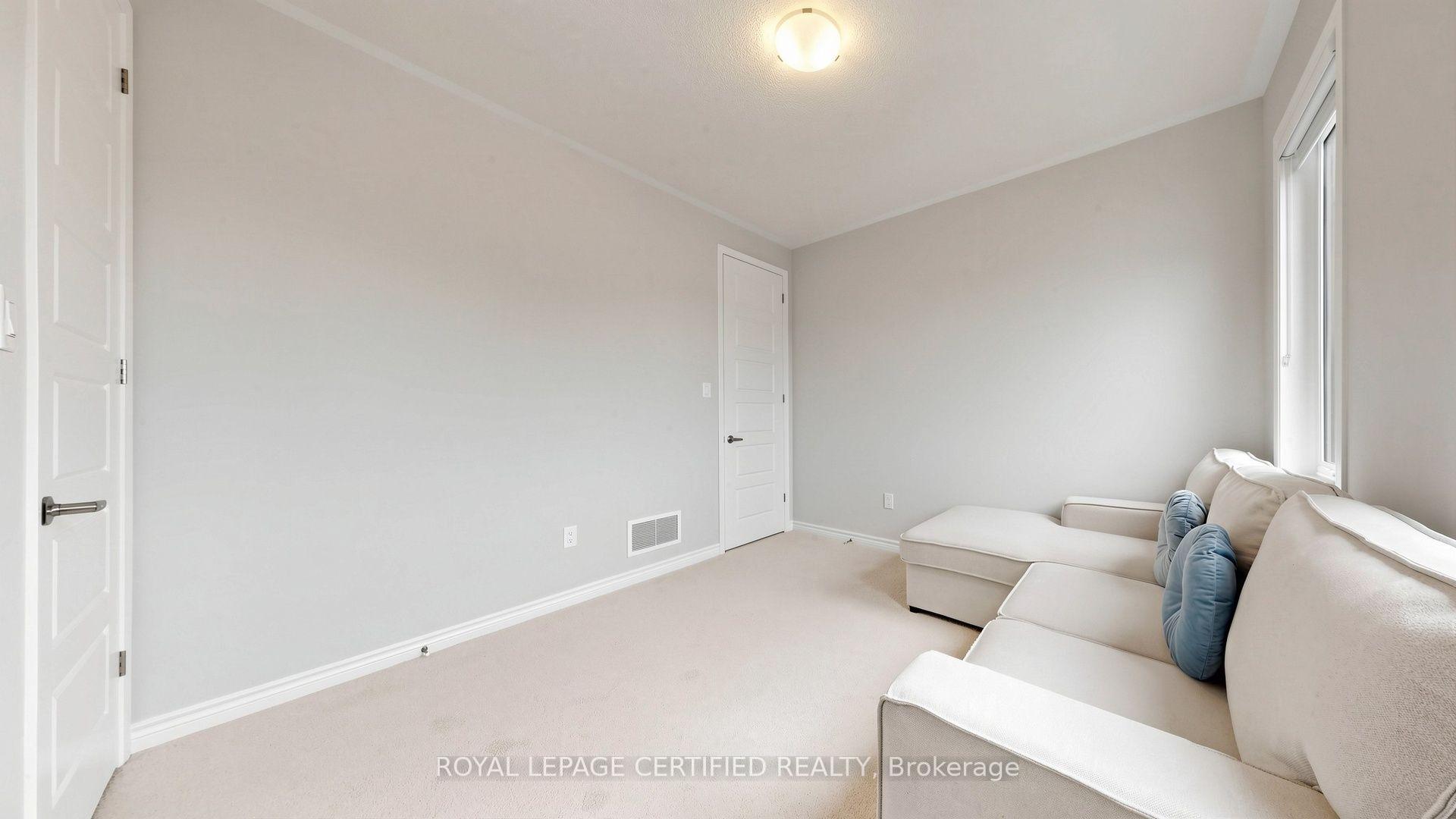 Photo 37 of 1519 Whitlock Avenue, Milton, Bowes — HOMEH