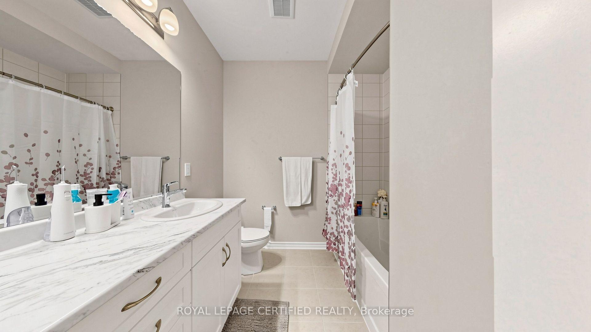 Photo 43 of 1519 Whitlock Avenue, Milton, Bowes — HOMEH