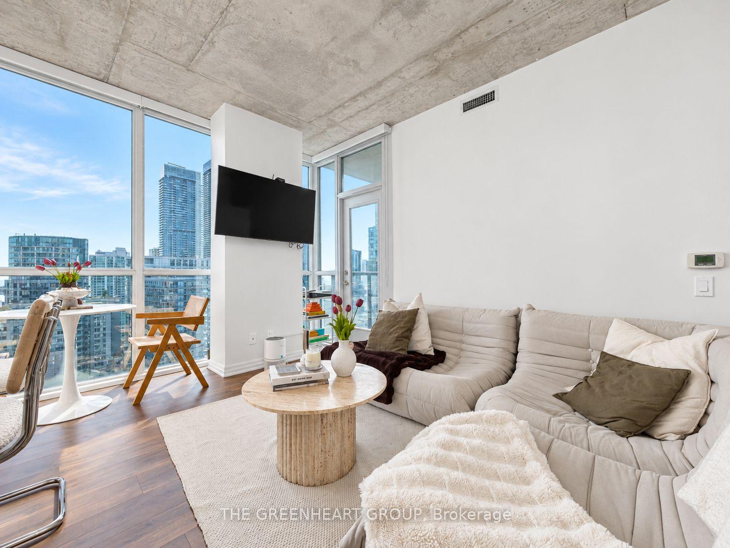 Photo 8 of Unit 2206, 88 Blue Jays Way, Toronto, Waterfront Communities — HOMEH