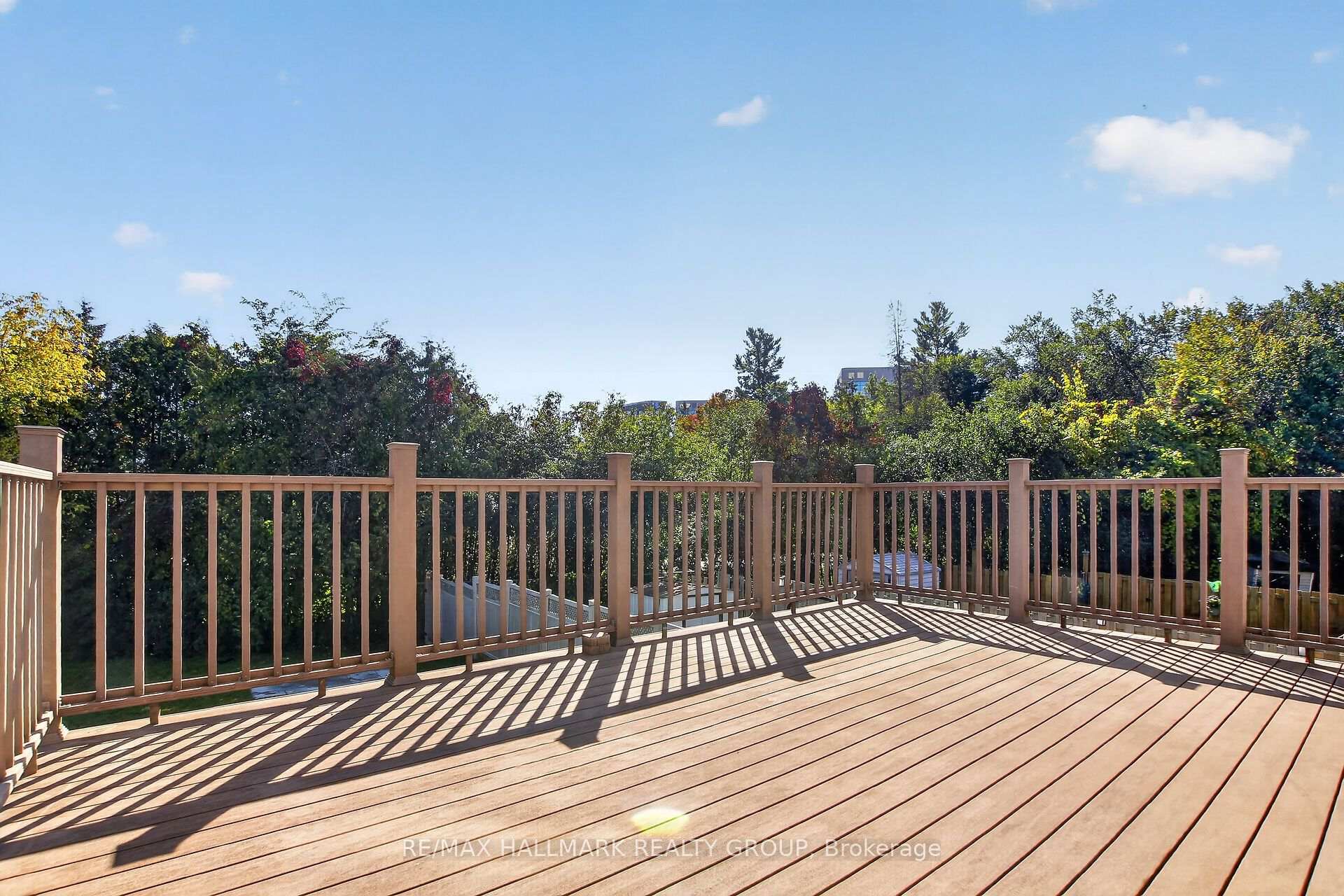 Photo 4 of 93 Banchory Crescent, Ottawa, Kanata - Morgan's Grant/South March — HOMEH