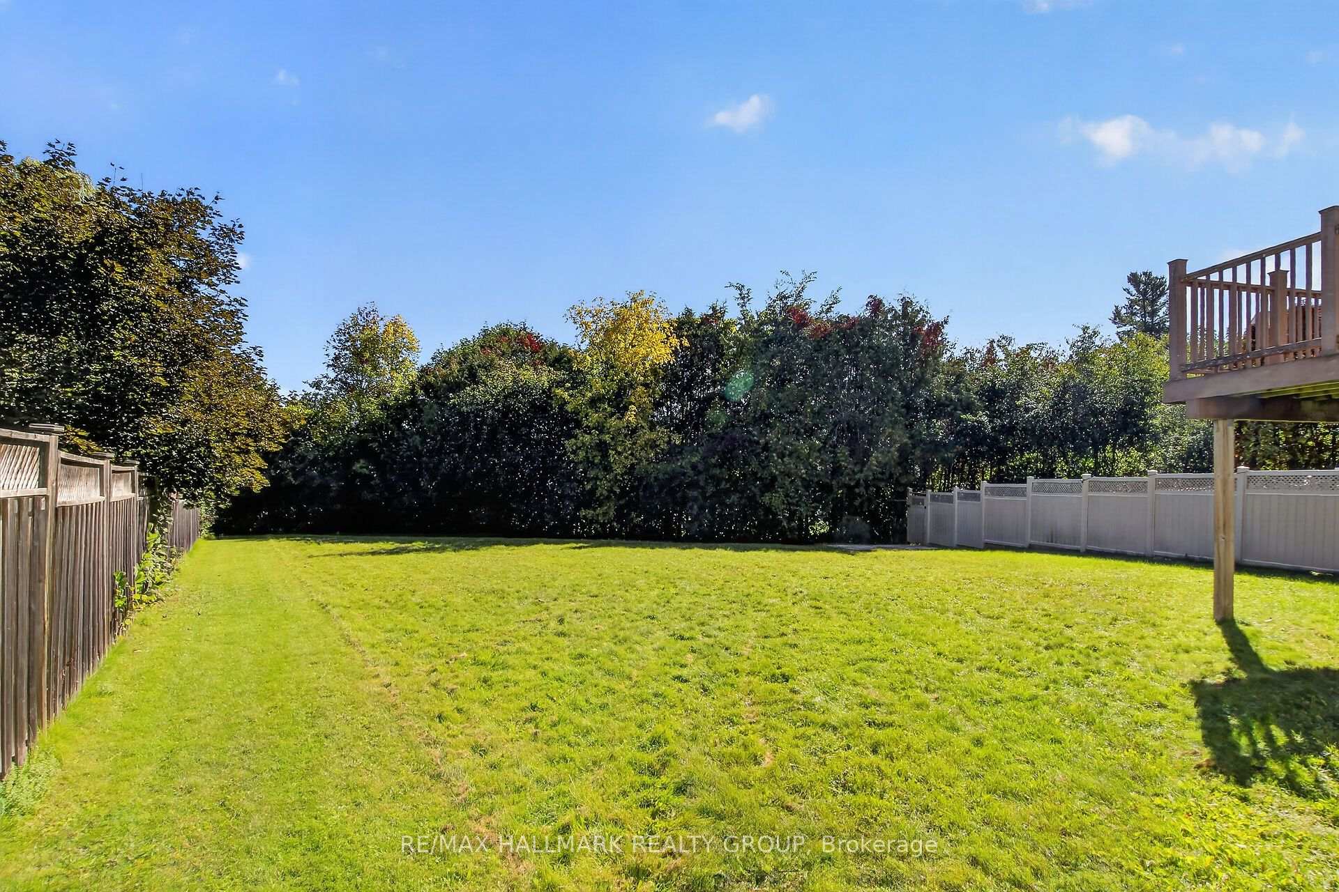 Photo 8 of 93 Banchory Crescent, Ottawa, Kanata - Morgan's Grant/South March — HOMEH