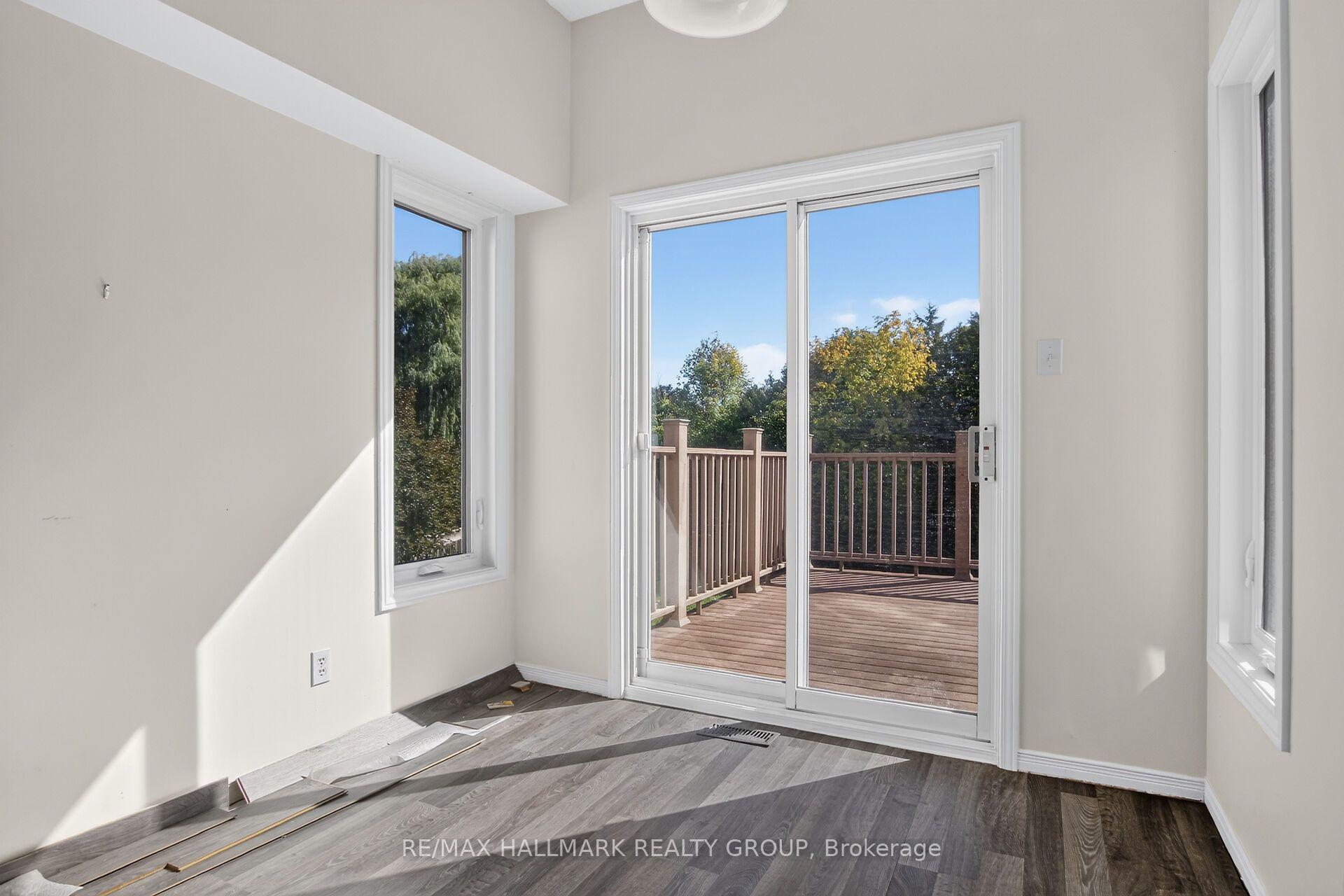 Photo 17 of 93 Banchory Crescent, Ottawa, Kanata - Morgan's Grant/South March — HOMEH