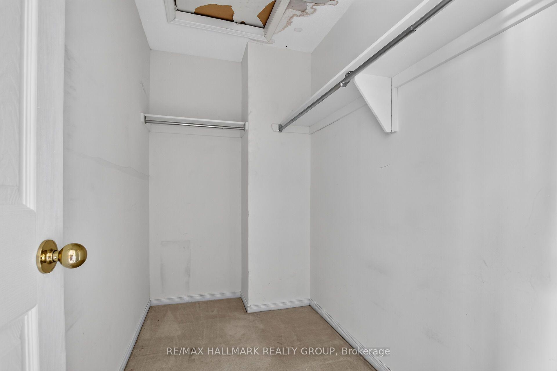 Photo 31 of 93 Banchory Crescent, Ottawa, Kanata - Morgan's Grant/South March — HOMEH