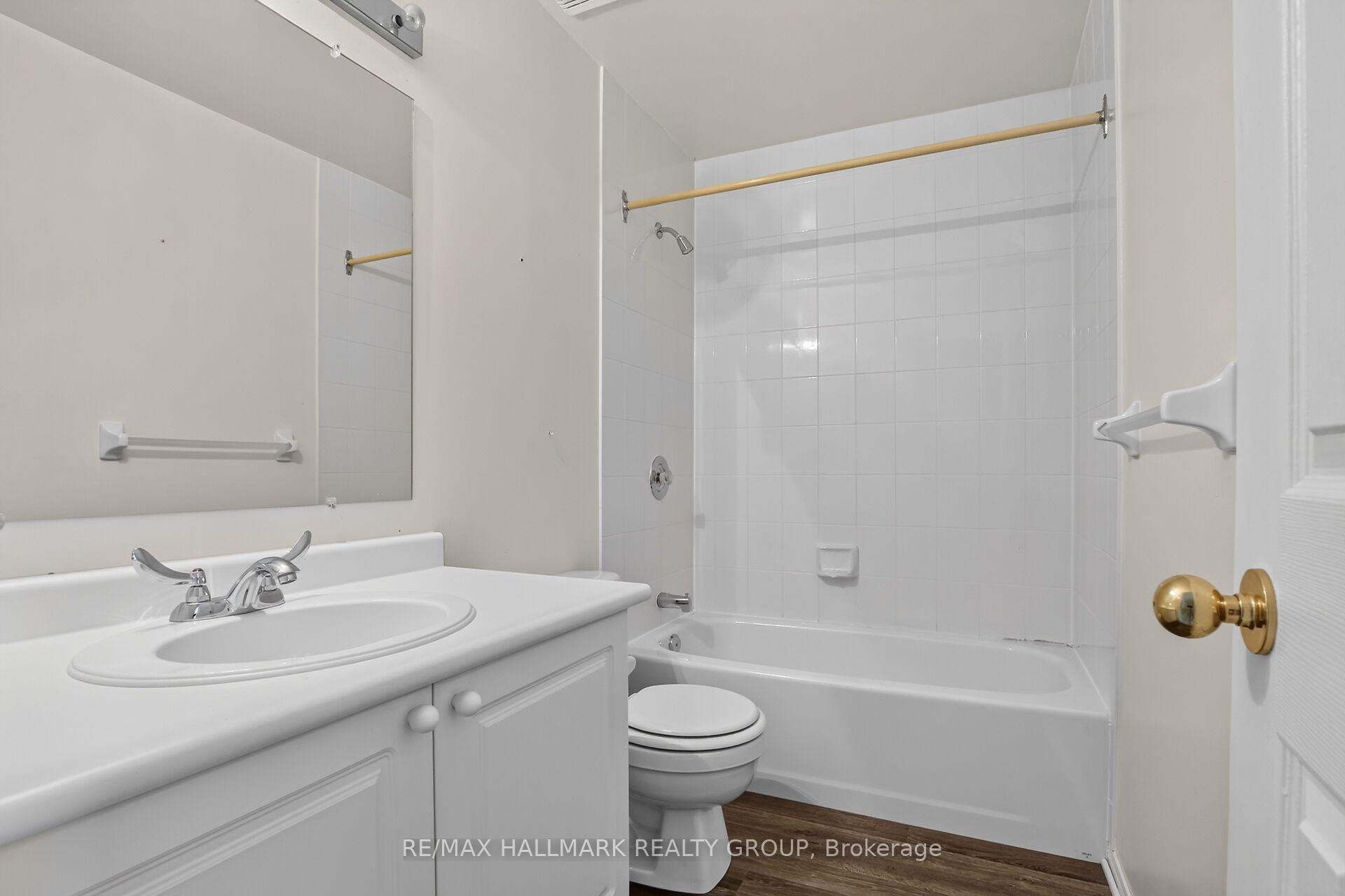Photo 34 of 93 Banchory Crescent, Ottawa, Kanata - Morgan's Grant/South March — HOMEH