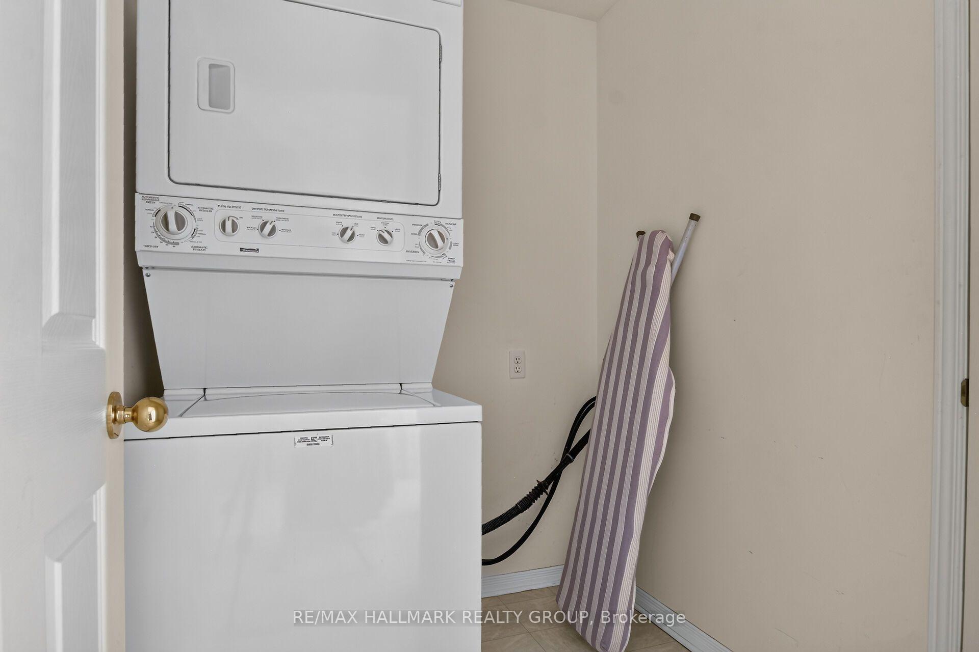 Photo 35 of 93 Banchory Crescent, Ottawa, Kanata - Morgan's Grant/South March — HOMEH