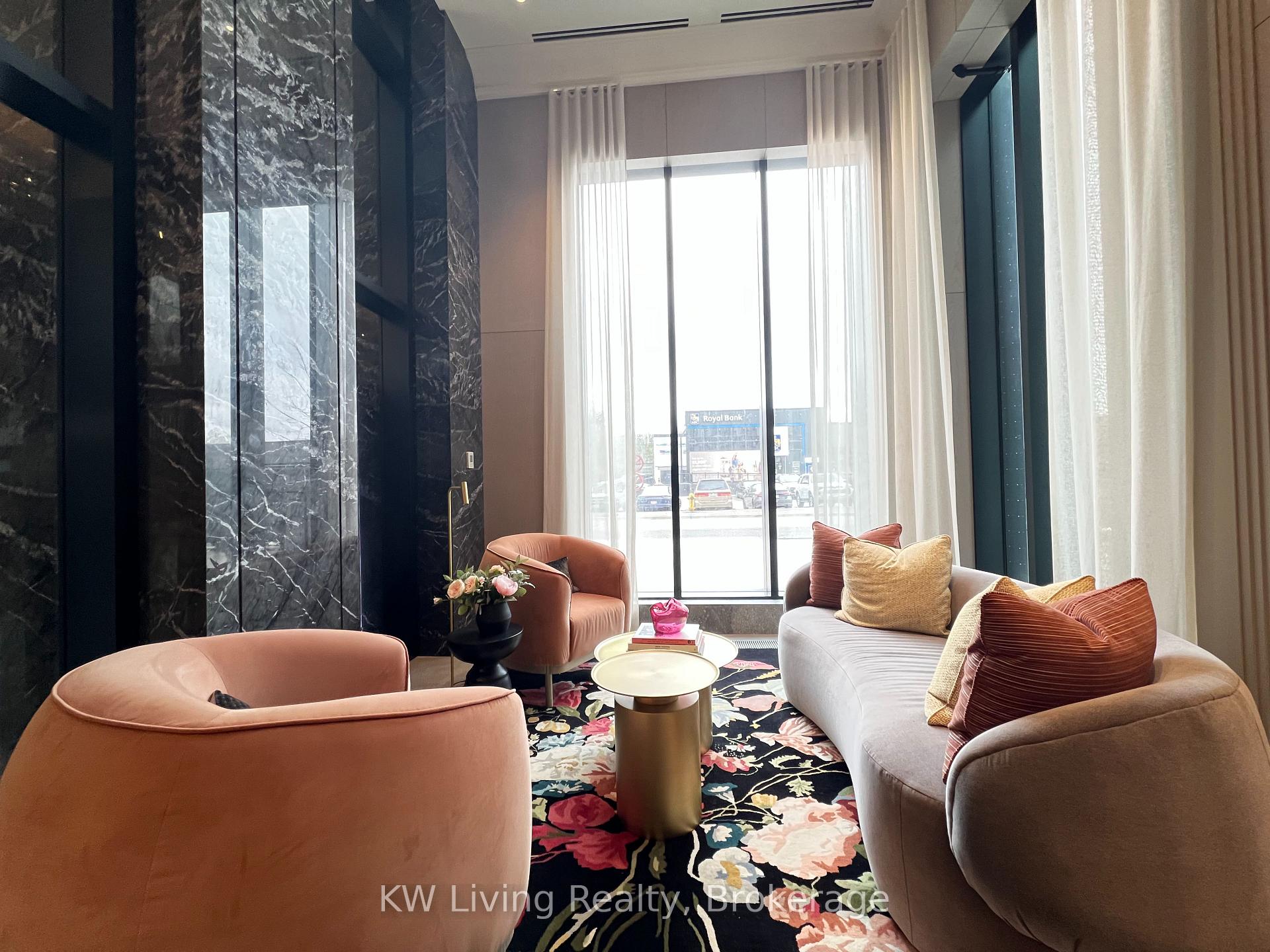 Photo 5 of Unit 430, 259 The Kingsway, Etobicoke, Edenbridge-Humber Valley — HOMEH