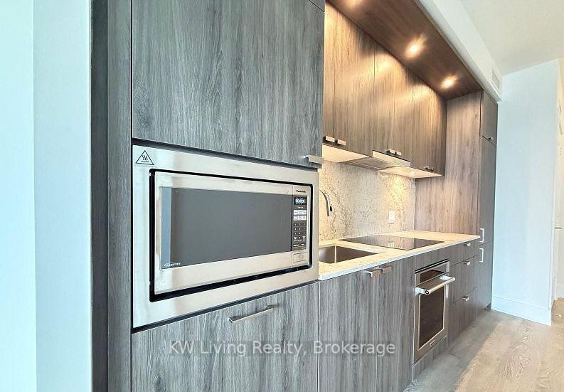 Photo 20 of Unit 430, 259 The Kingsway, Etobicoke, Edenbridge-Humber Valley — HOMEH