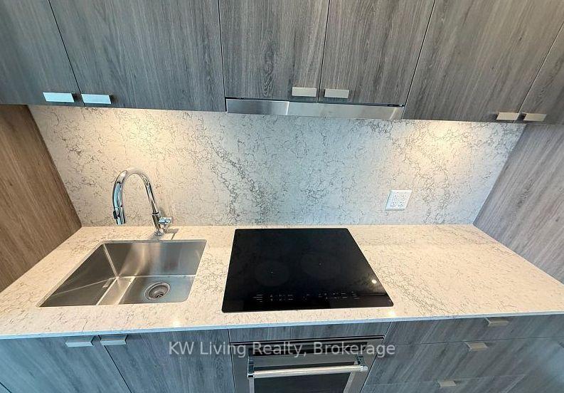 Photo 22 of Unit 430, 259 The Kingsway, Etobicoke, Edenbridge-Humber Valley — HOMEH