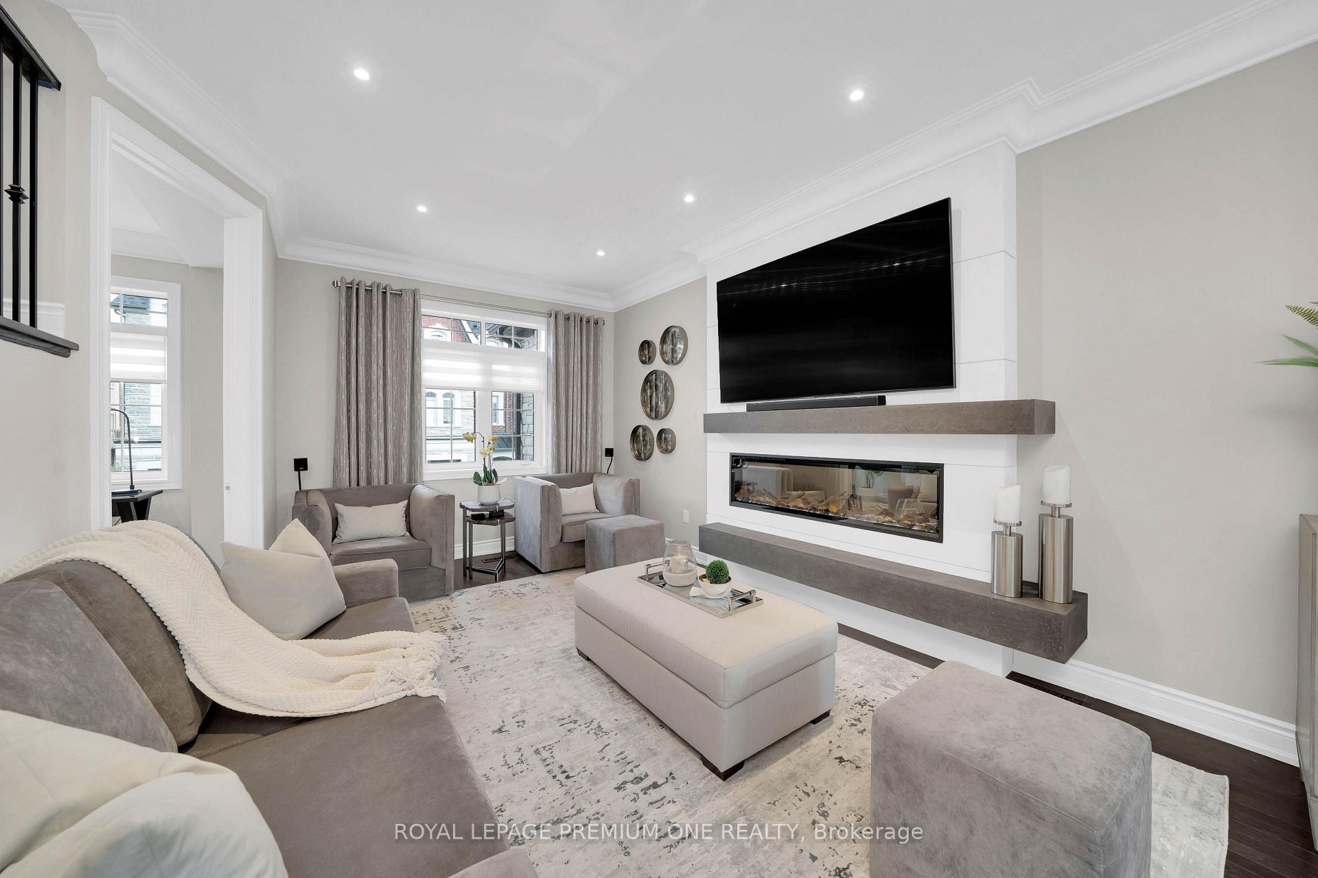 Photo 9 of 86 Glazebrook Drive, Vaughan, East Woodbridge — HOMEH