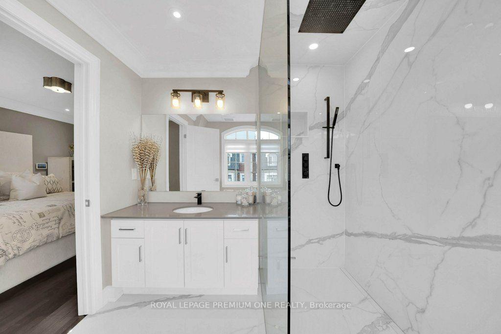 Photo 25 of 86 Glazebrook Drive, Vaughan, East Woodbridge — HOMEH