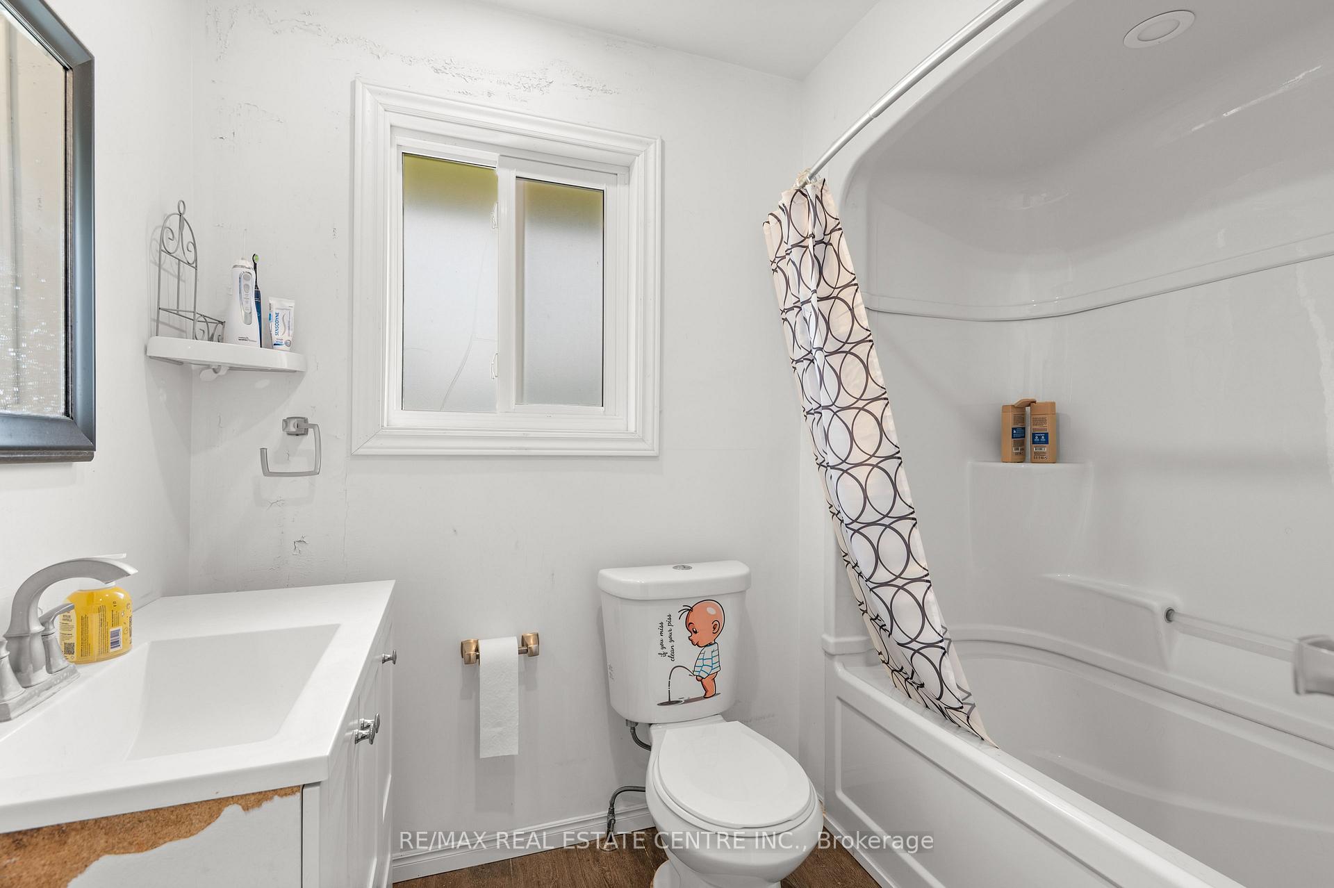 Photo 25 of 62 Elizabeth Street, Orangeville — HOMEH
