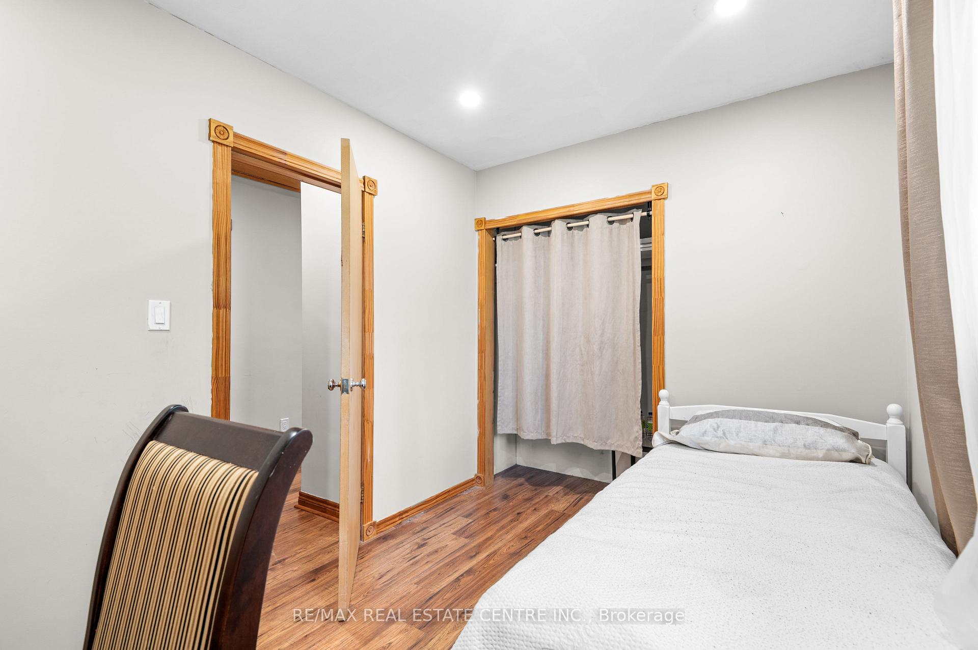 Photo 26 of 62 Elizabeth Street, Orangeville — HOMEH
