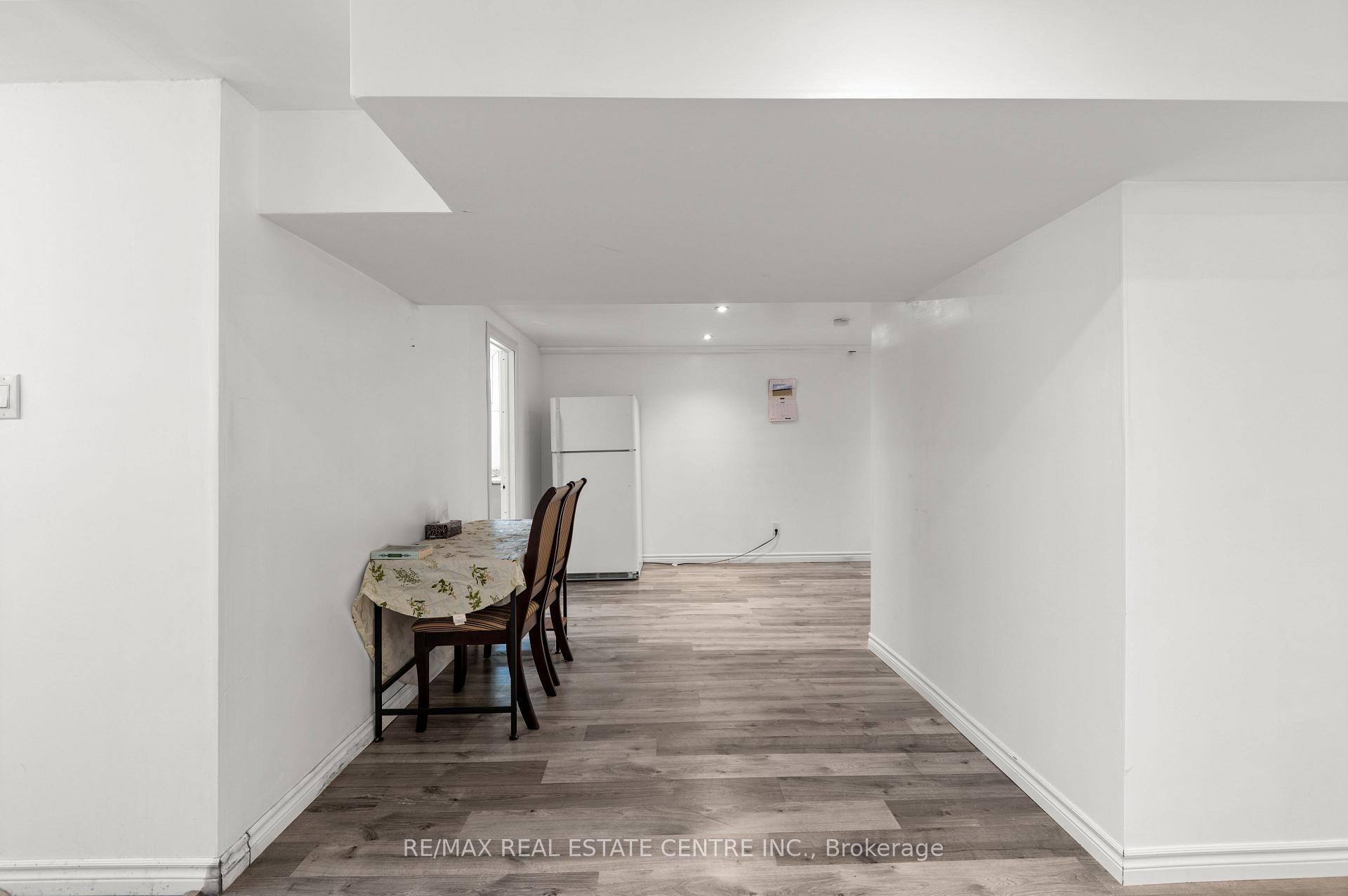 Photo 35 of 62 Elizabeth Street, Orangeville — HOMEH