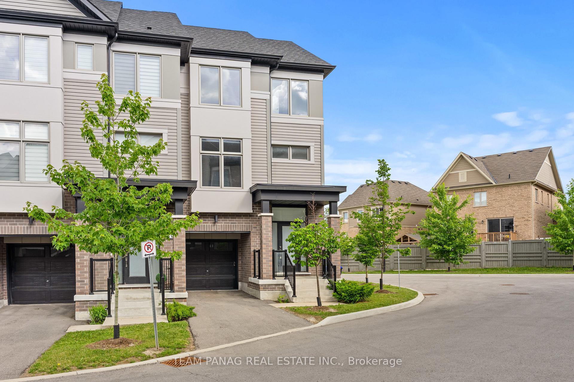 Photo 5 of 65 Totten Trail, New Tecumseth, Tottenham — HOMEH