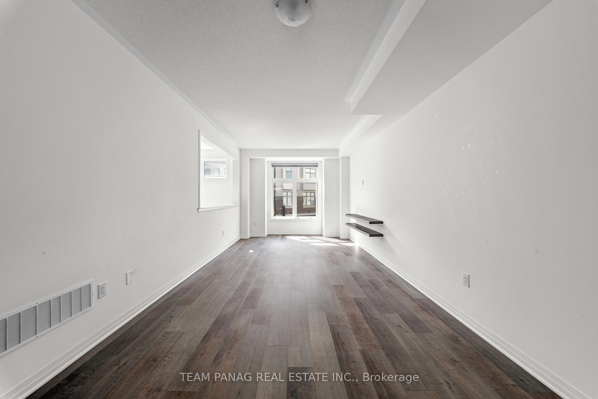 Photo 13 of 65 Totten Trail, New Tecumseth, Tottenham — HOMEH