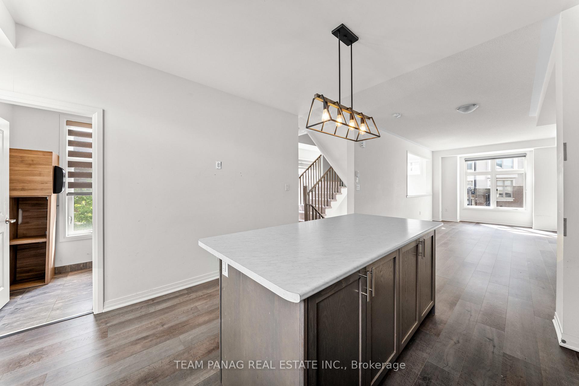 Photo 19 of 65 Totten Trail, New Tecumseth, Tottenham — HOMEH