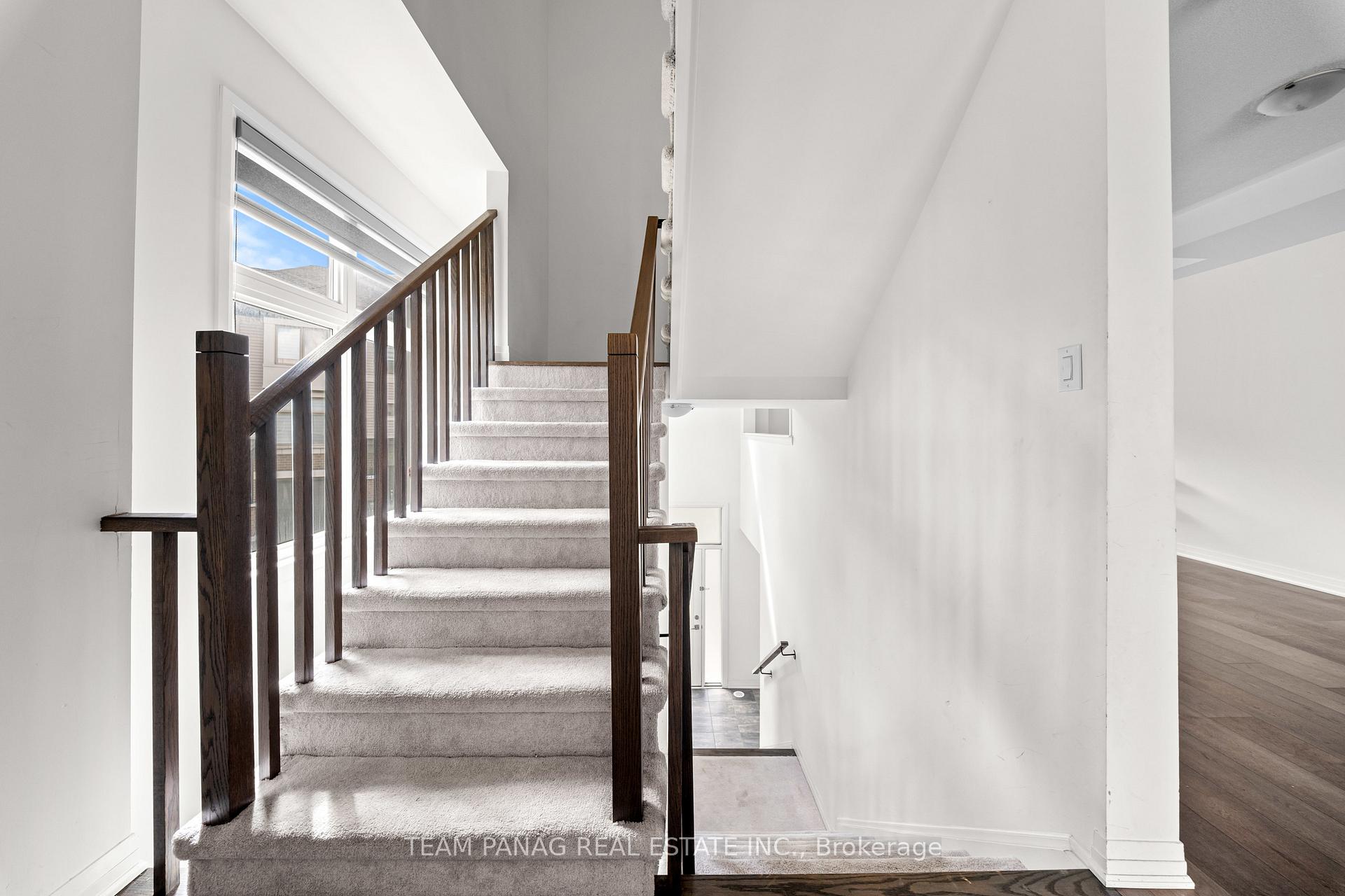 Photo 24 of 65 Totten Trail, New Tecumseth, Tottenham — HOMEH