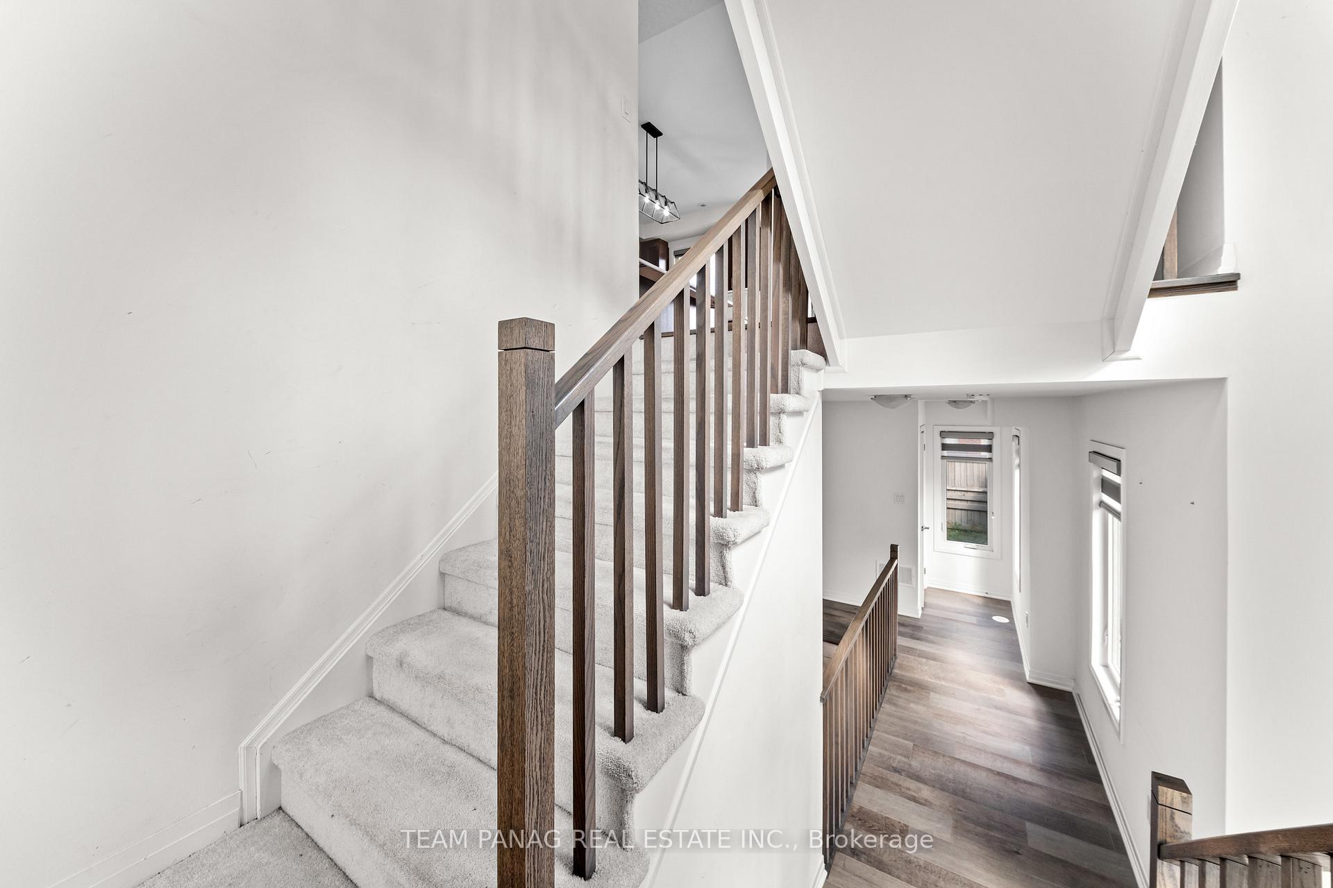 Photo 38 of 65 Totten Trail, New Tecumseth, Tottenham — HOMEH