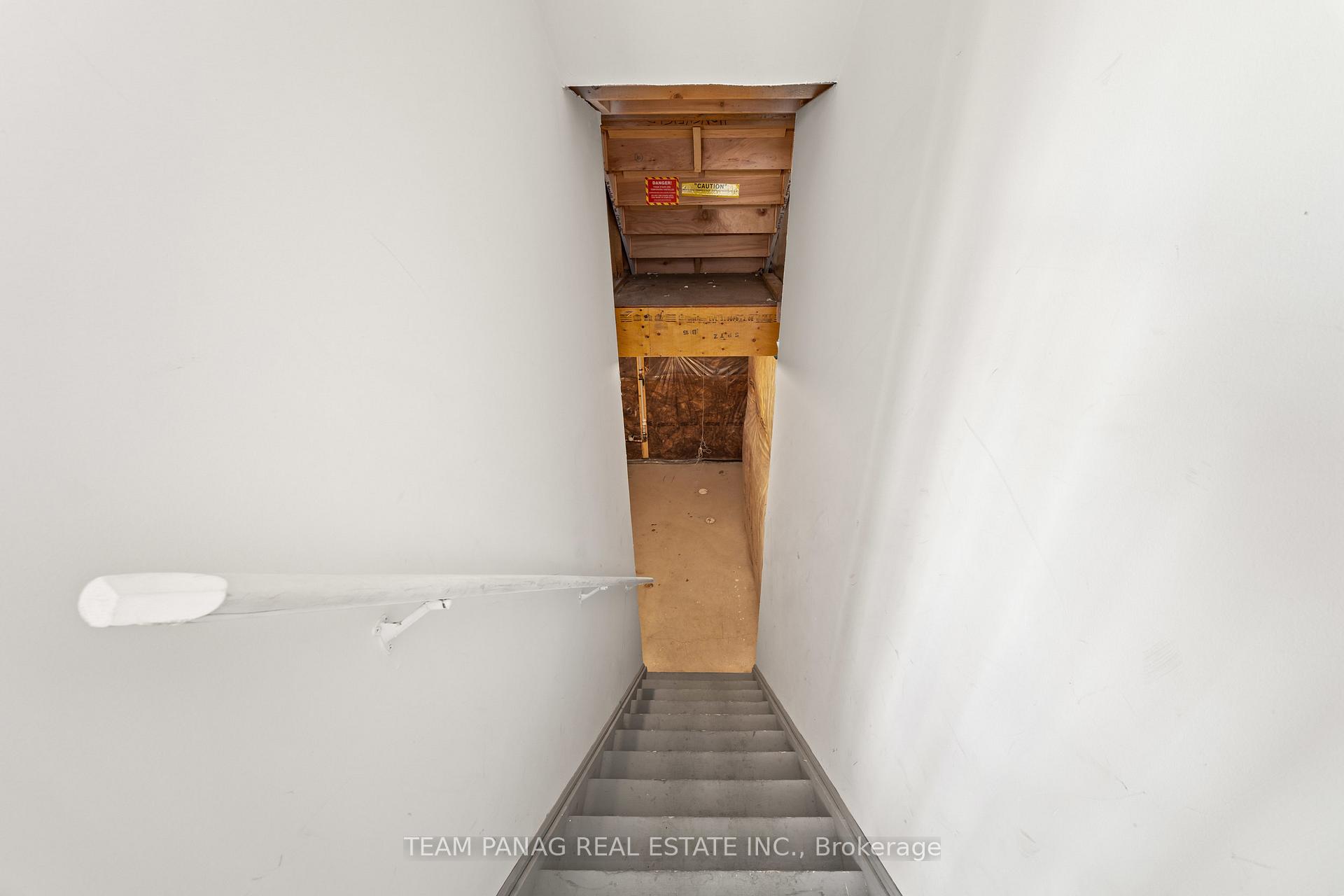 Photo 43 of 65 Totten Trail, New Tecumseth, Tottenham — HOMEH