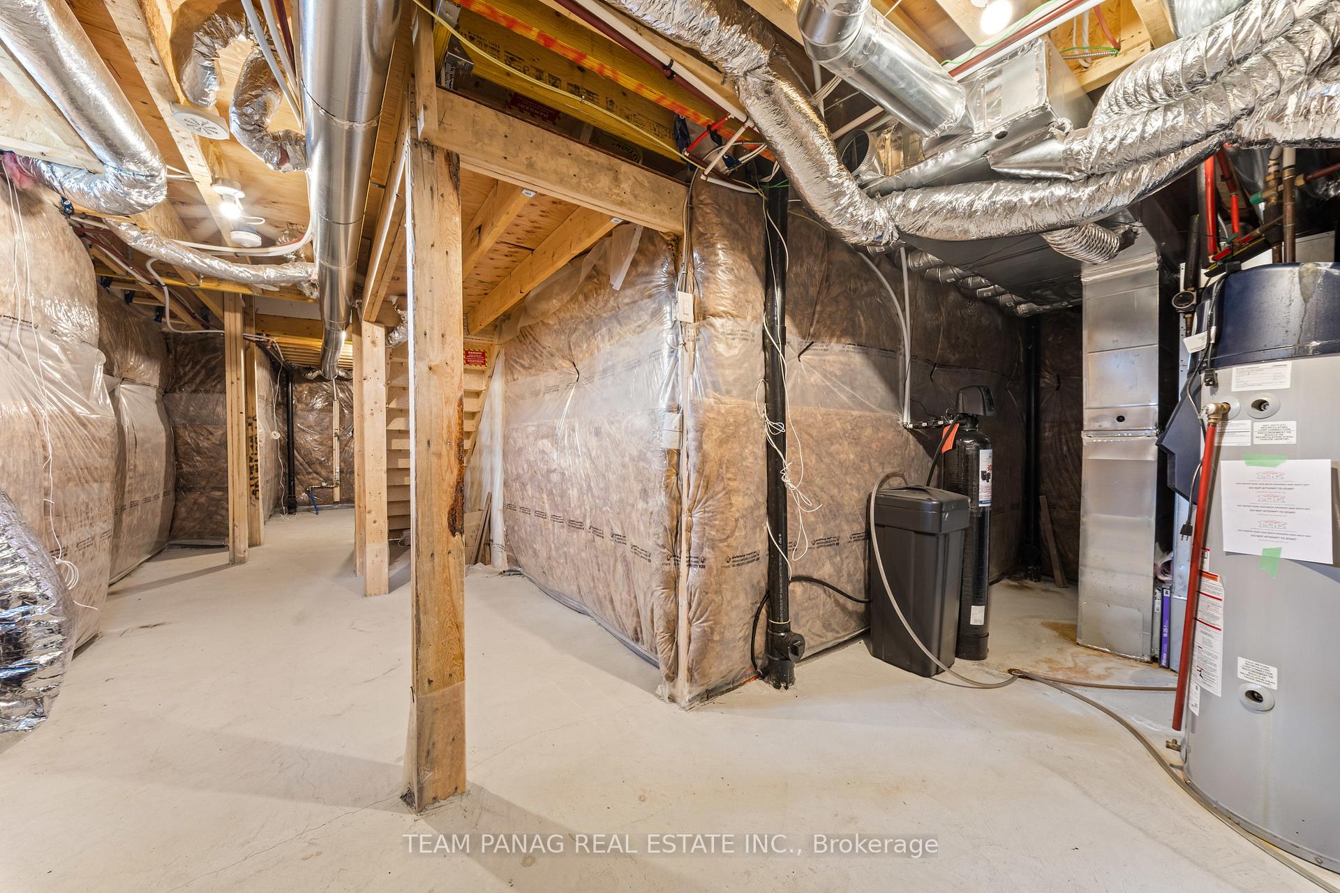Photo 45 of 65 Totten Trail, New Tecumseth, Tottenham — HOMEH