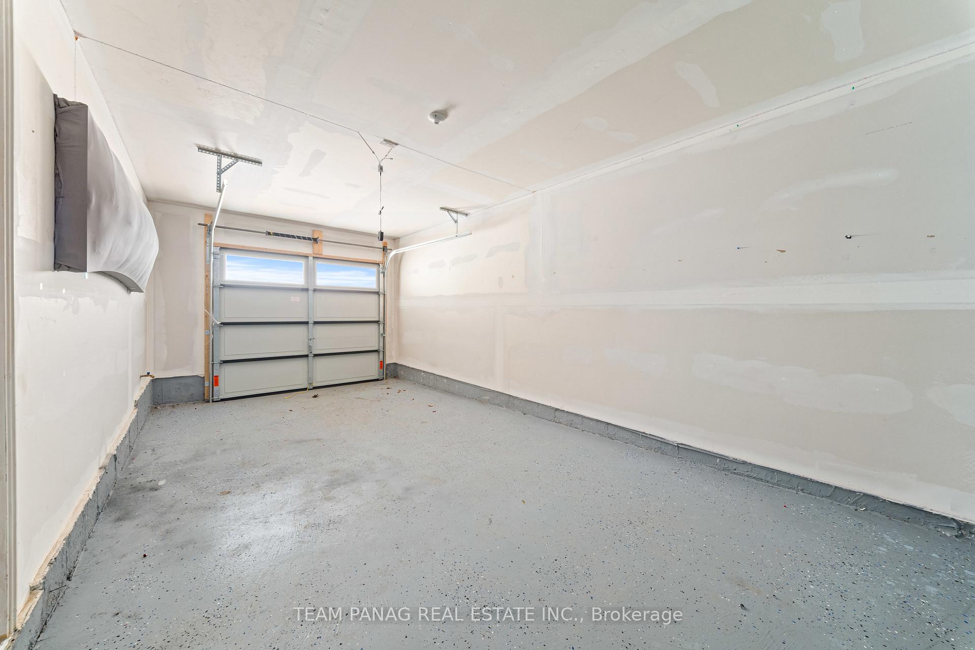 Photo 50 of 65 Totten Trail, New Tecumseth, Tottenham — HOMEH