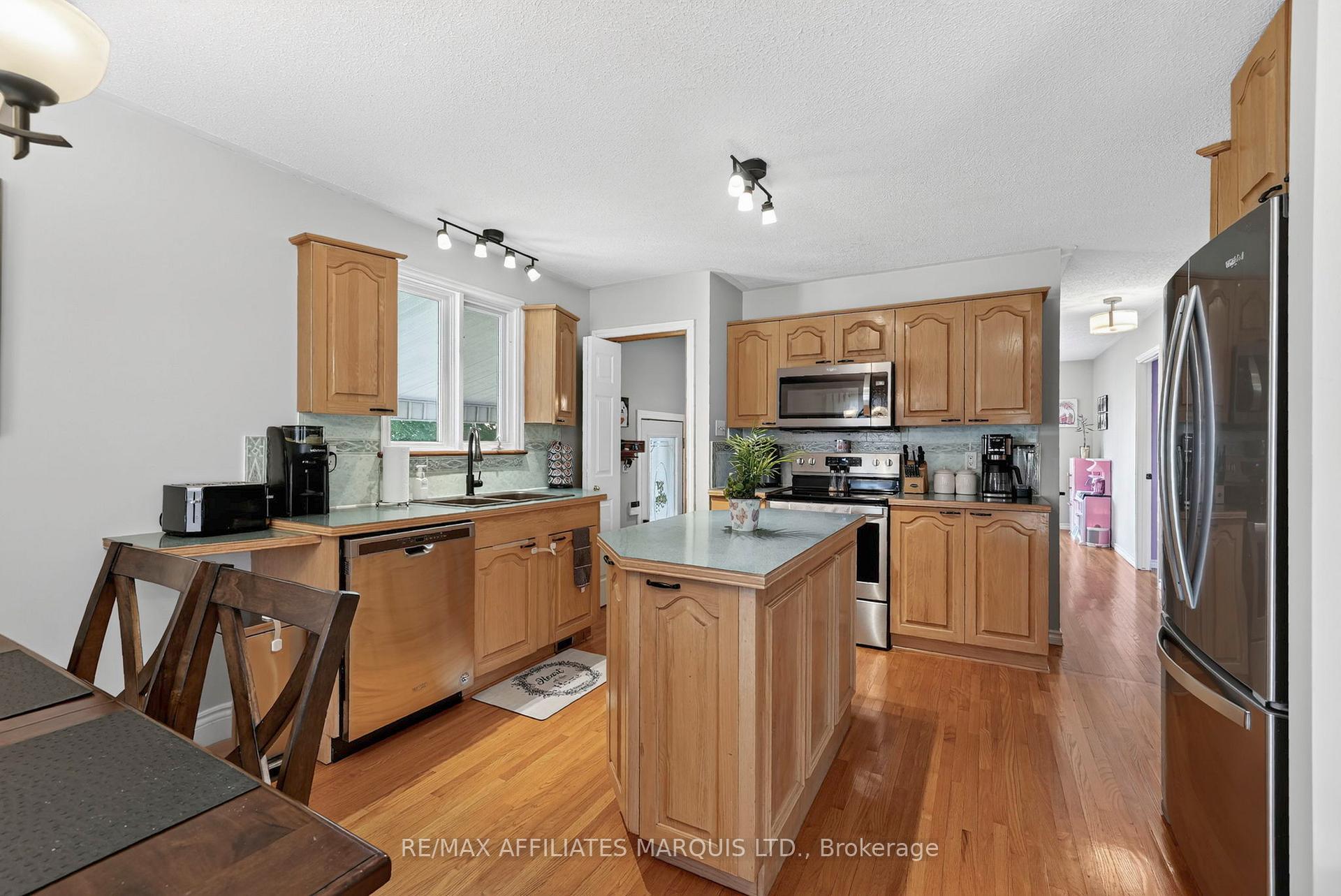 Photo 5 of 824 Alice Street, Cornwall, Cornwall — HOMEH