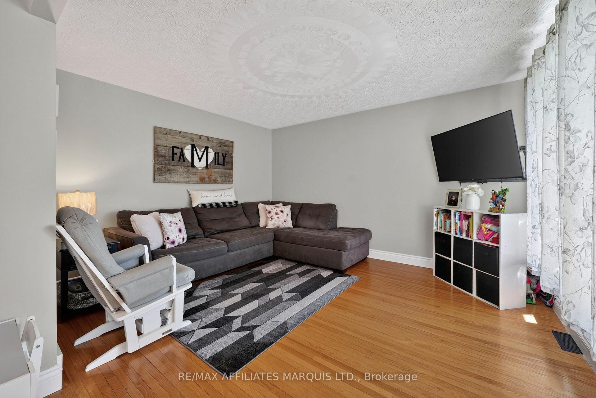 Photo 13 of 824 Alice Street, Cornwall, Cornwall — HOMEH