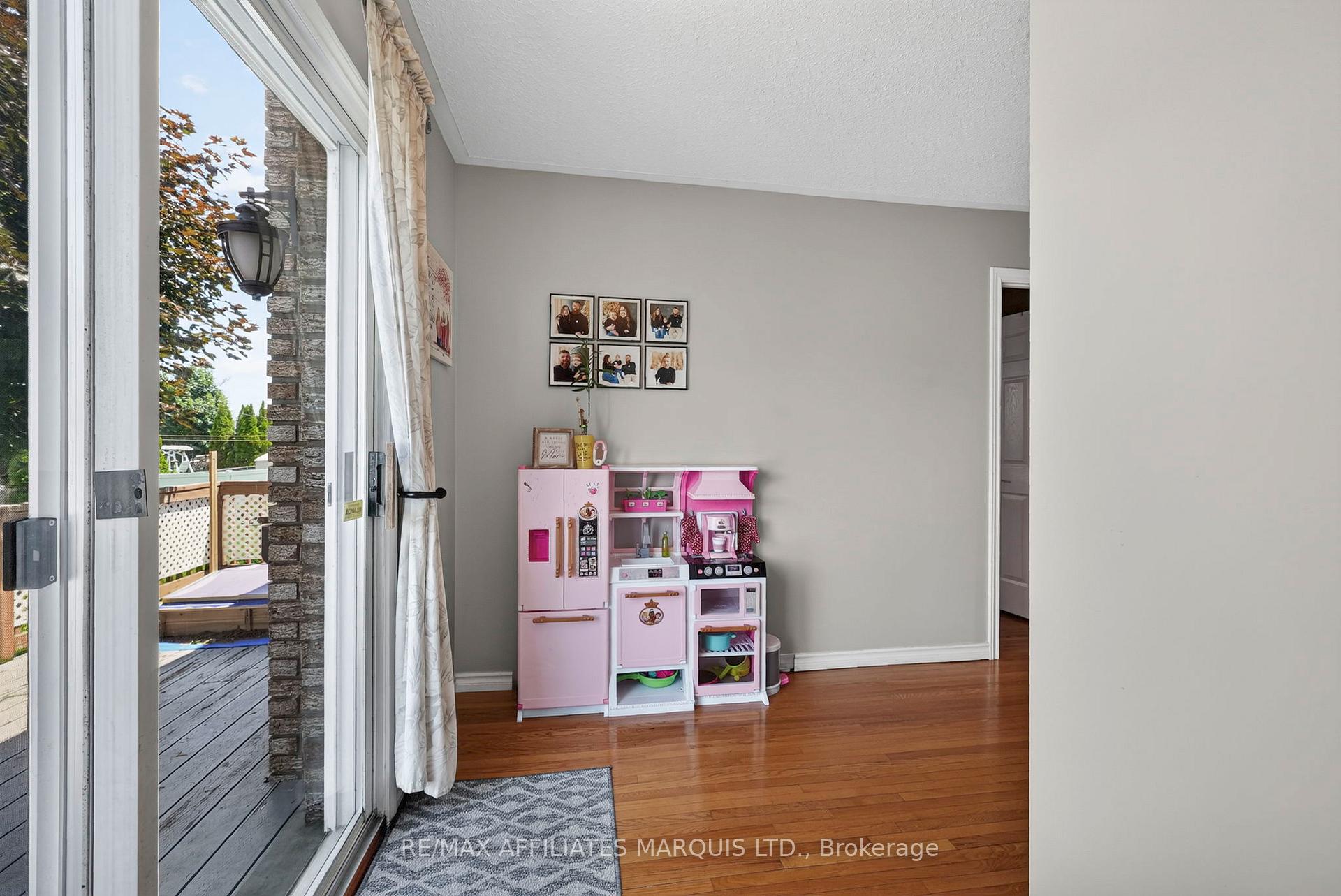 Photo 22 of 824 Alice Street, Cornwall, Cornwall — HOMEH