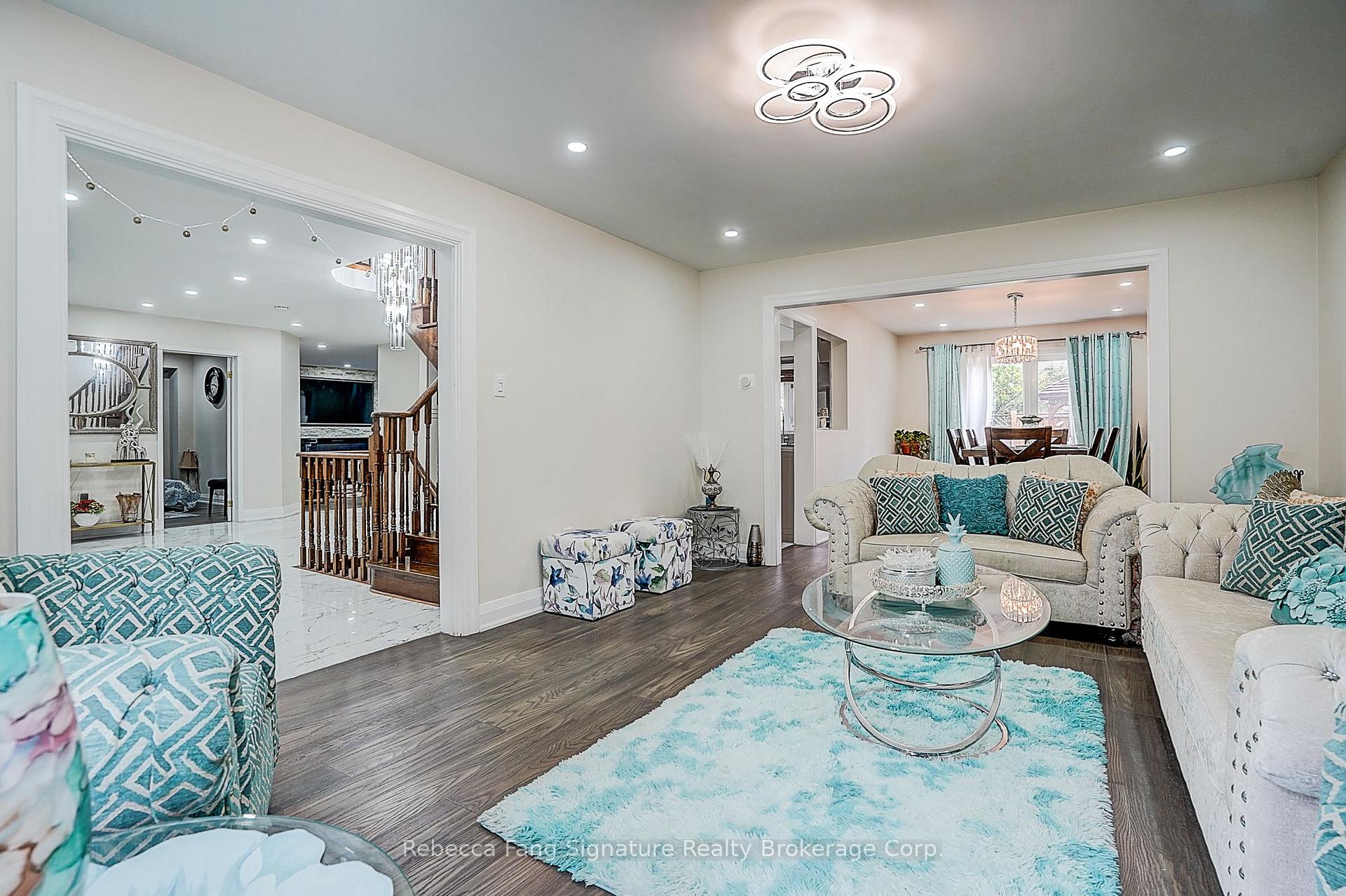 Photo 9 of 10 Settler Court, Brampton, Heart Lake West — HOMEH