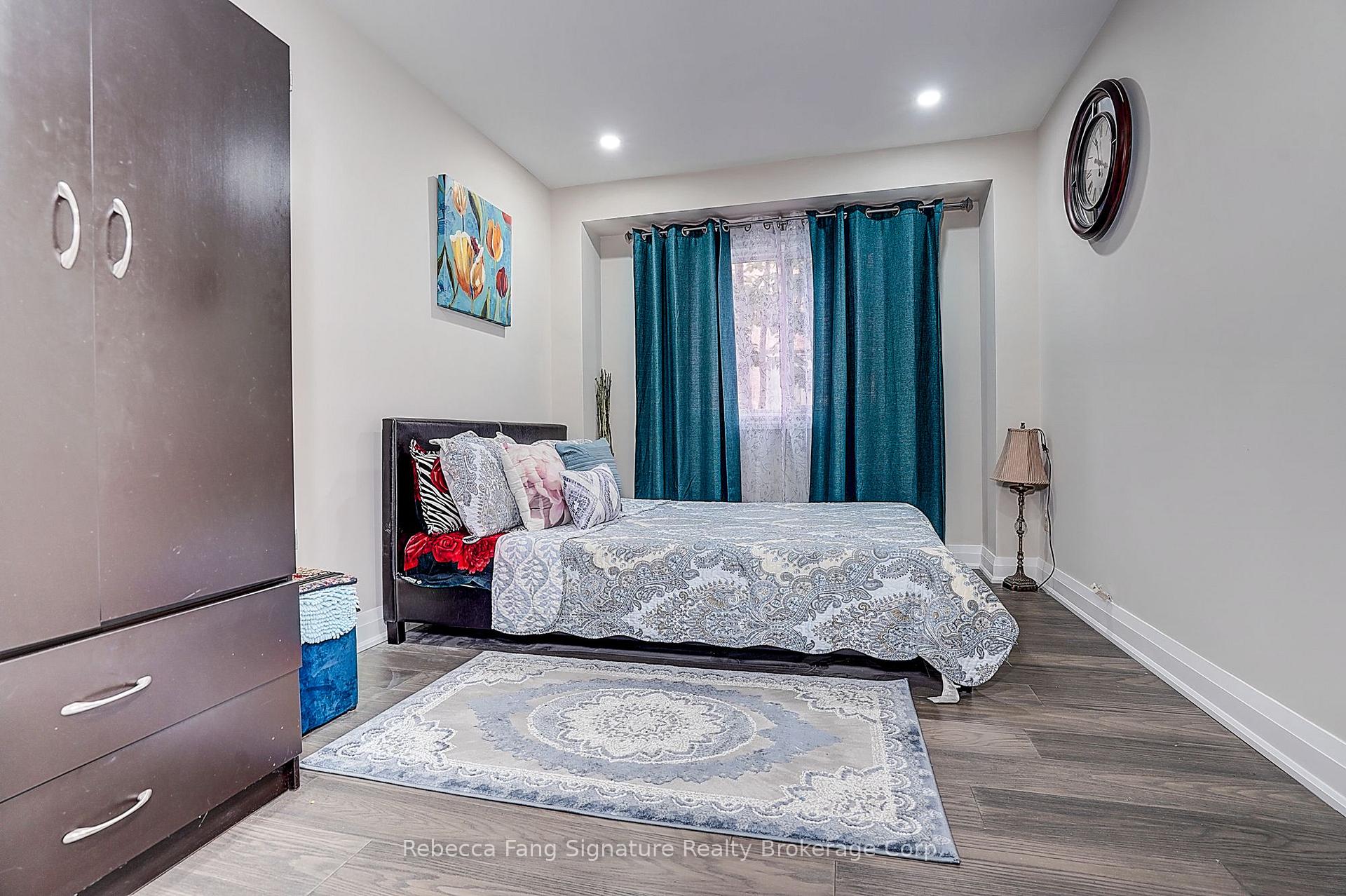 Photo 18 of 10 Settler Court, Brampton, Heart Lake West — HOMEH