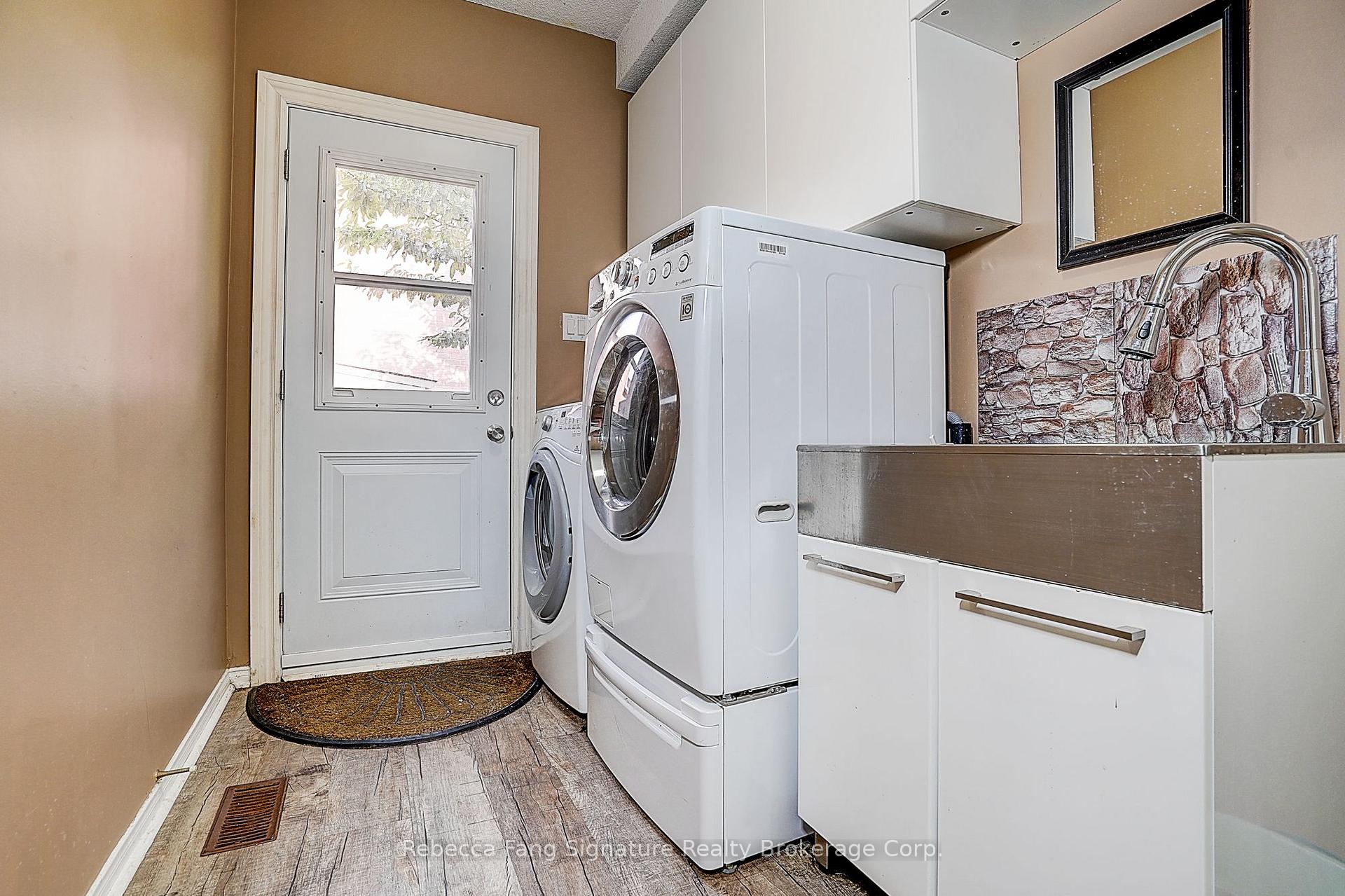 Photo 36 of 10 Settler Court, Brampton, Heart Lake West — HOMEH